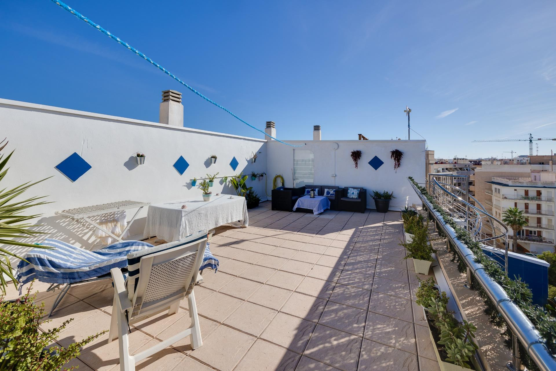 Resale - Penthouse -
Torrevieja - Playa de los Locos