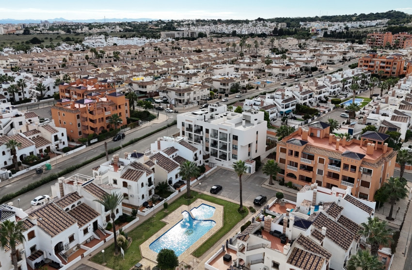 Resale - Penthouse -
Villamartín