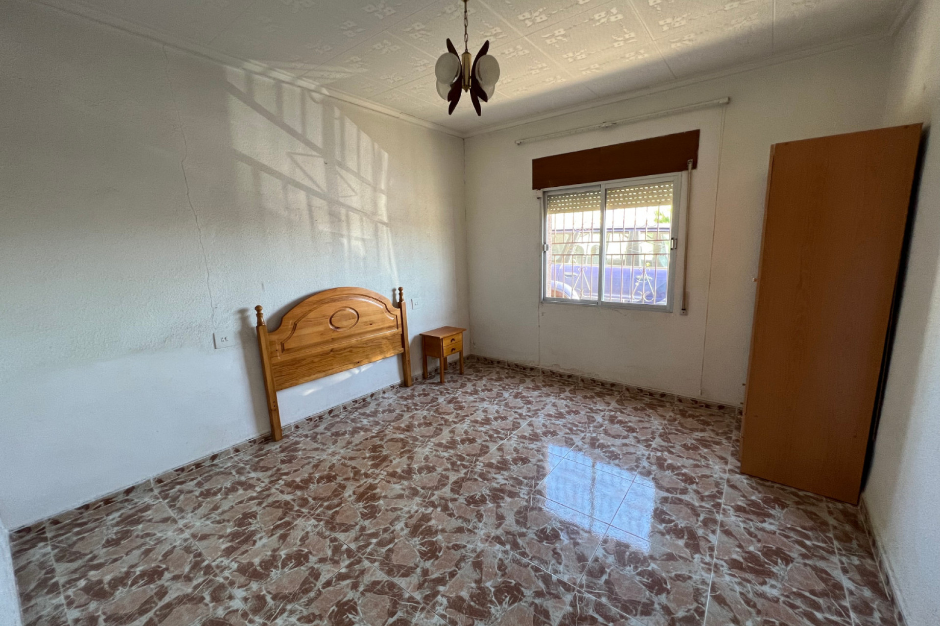 Resale - Townhouse -
Abanilla - Macisvenda