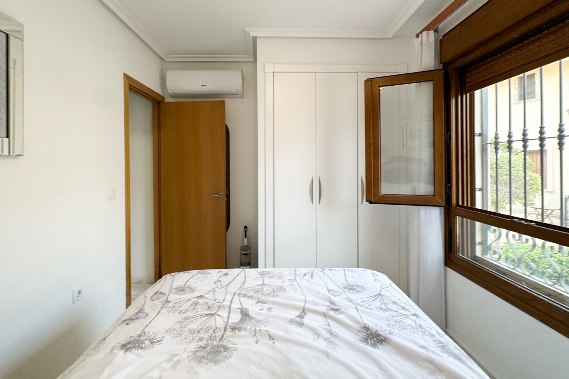 Resale - Townhouse -
Algorfa - Inland