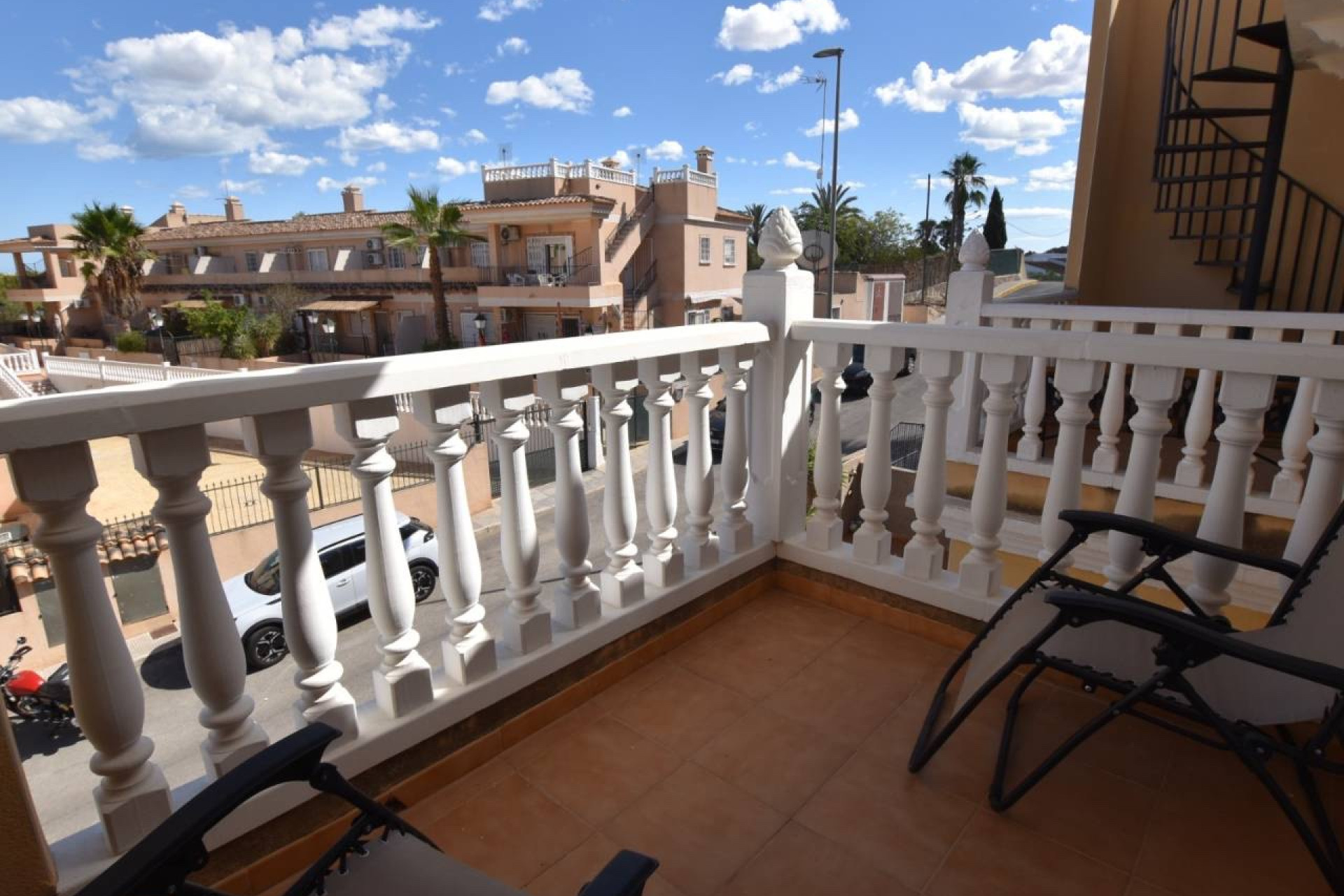 Resale - Townhouse -
Algorfa