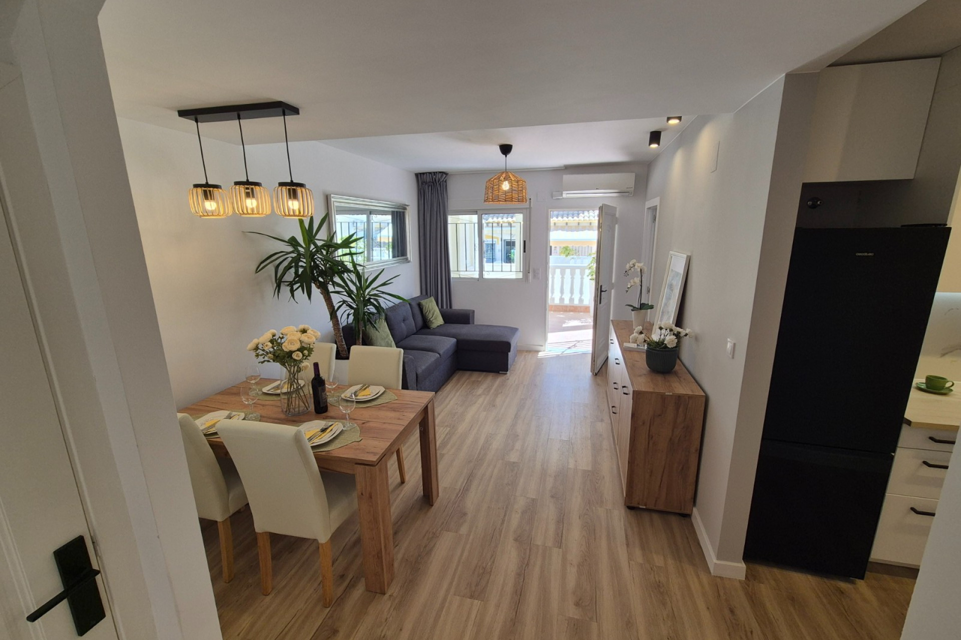 Resale - Townhouse -
Alicante - Costa Blanca