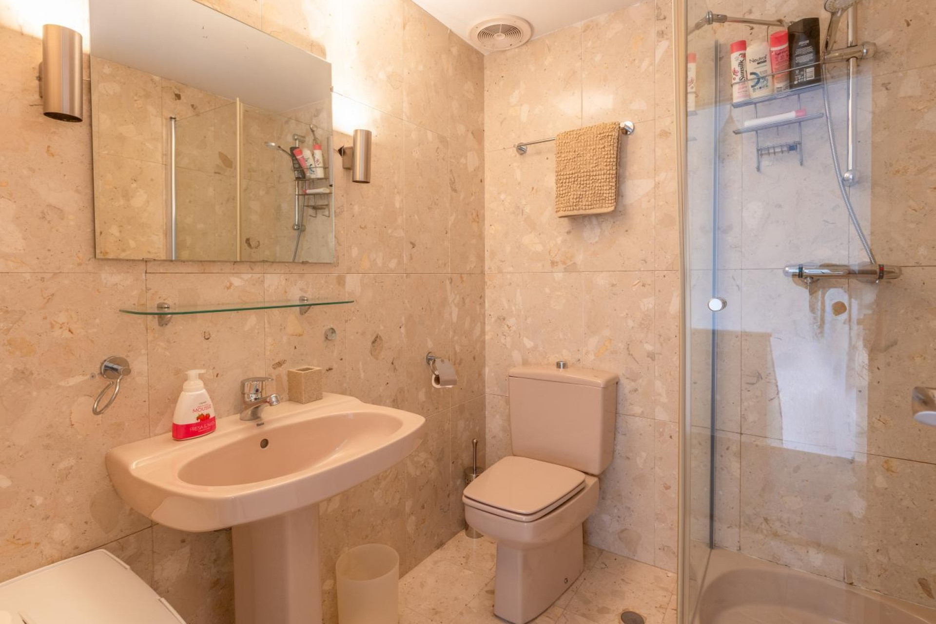 Resale - Townhouse -
Altea