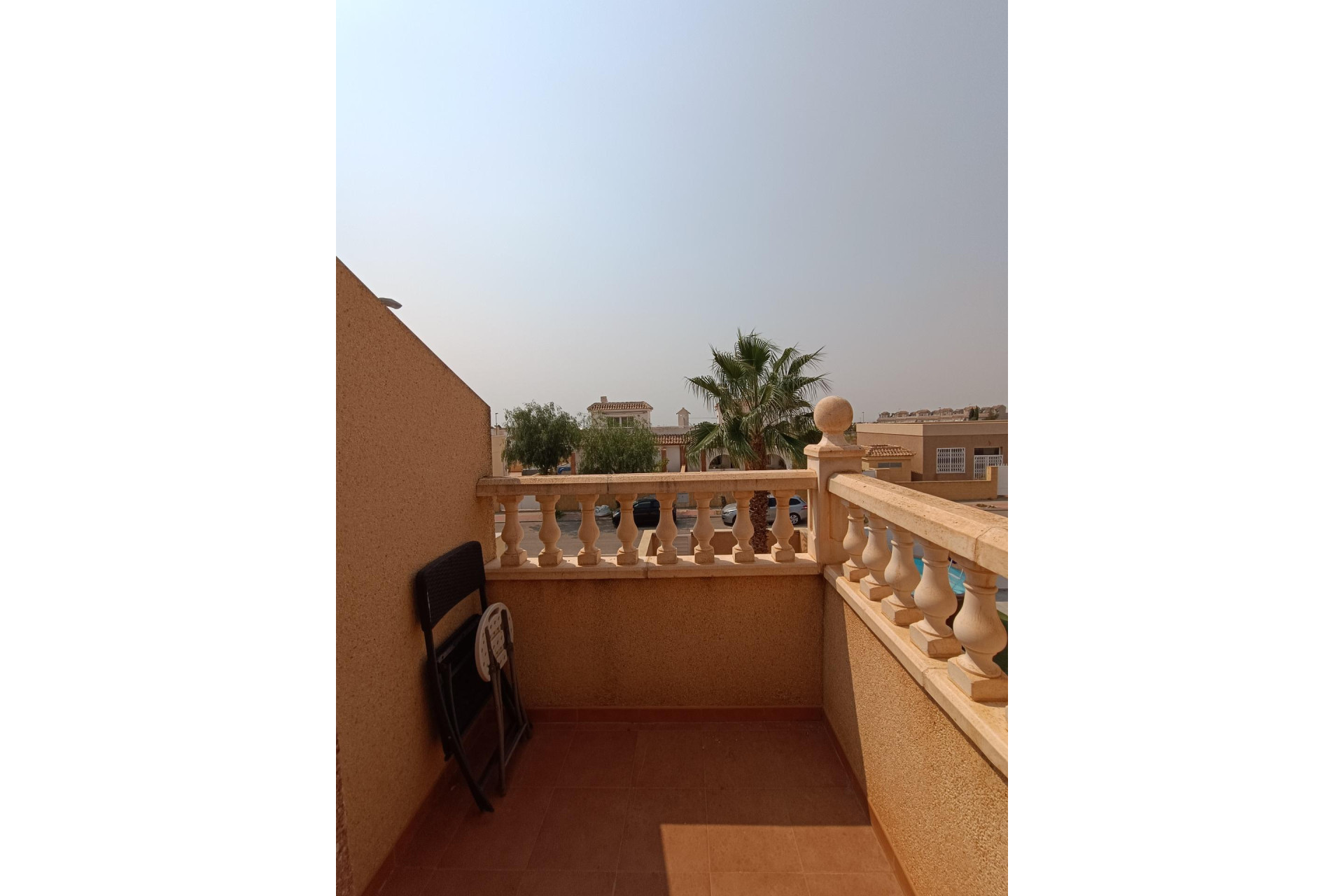 Resale - Townhouse -
Avileses - Jerónimo Y Avileses