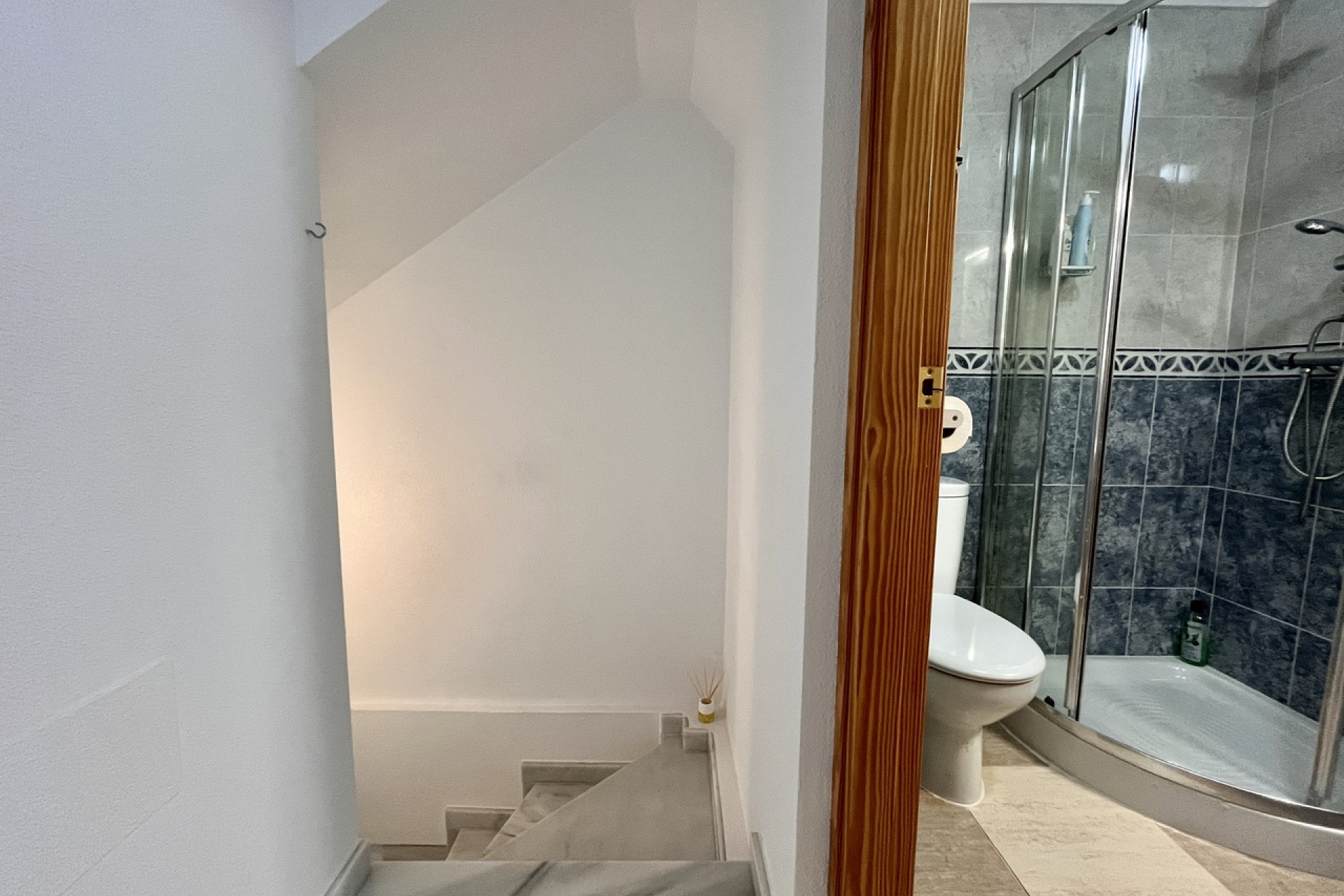 Resale - Townhouse -
Avileses