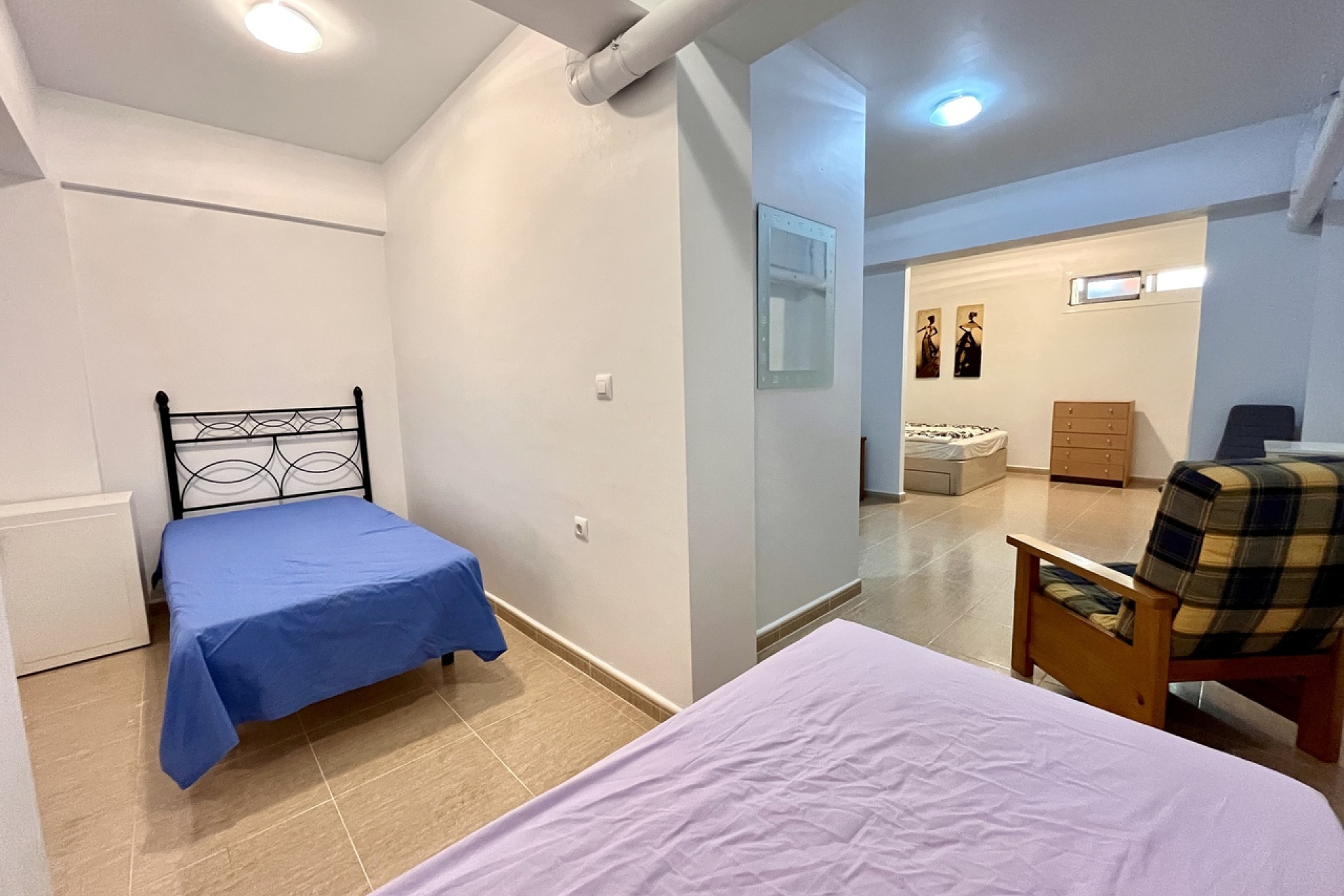 Resale - Townhouse -
Avileses