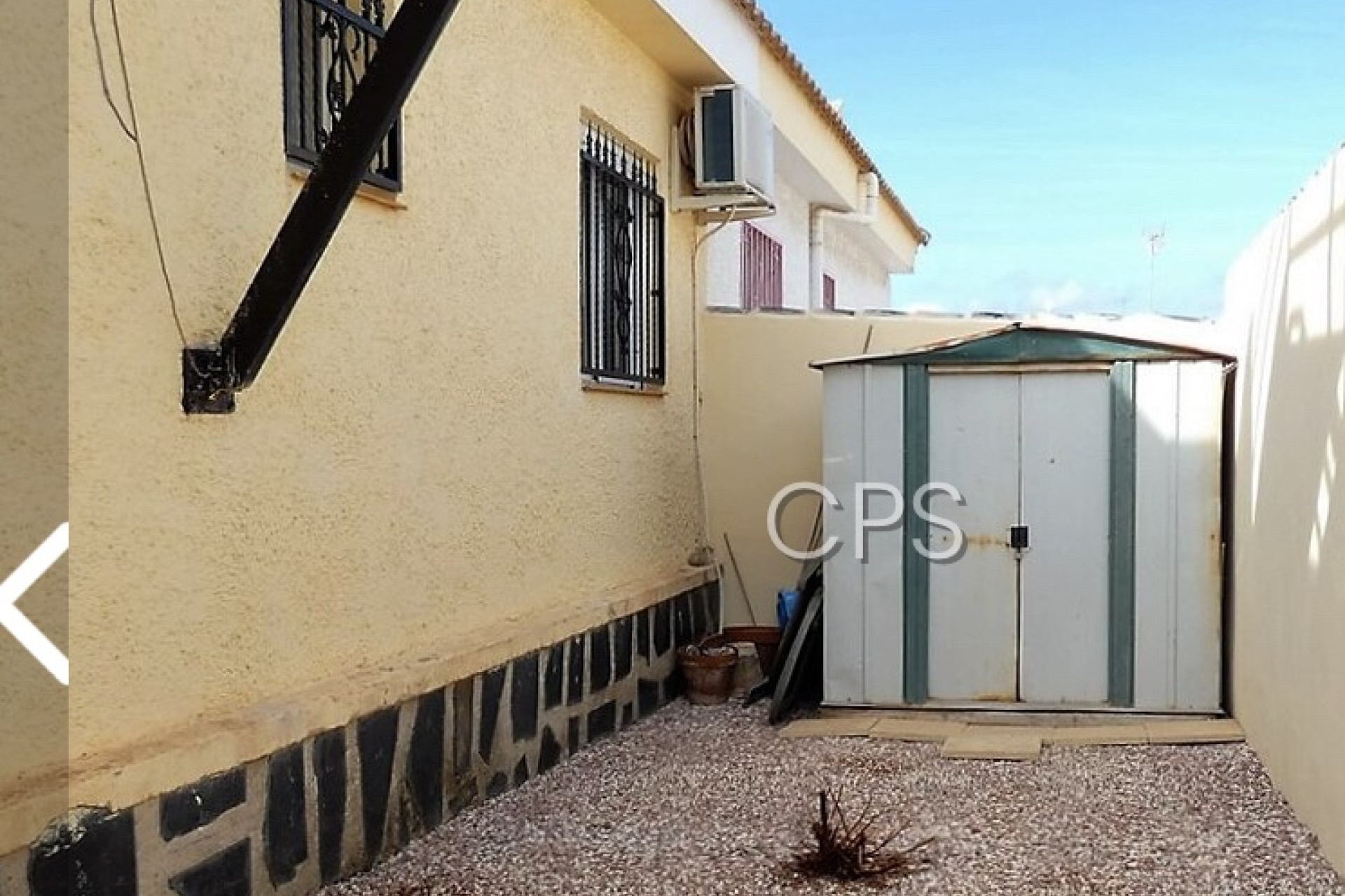 Resale - Townhouse -
Camposol