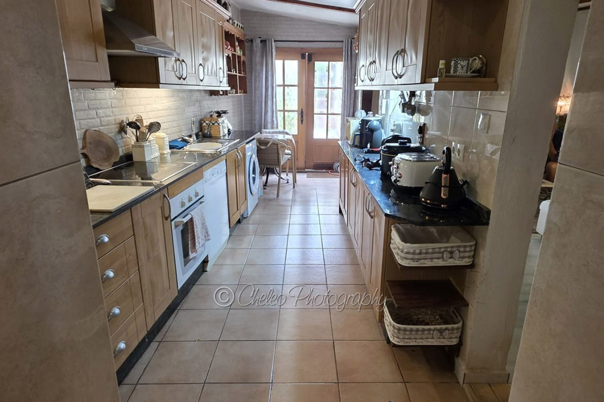 Resale - Townhouse -
Catral