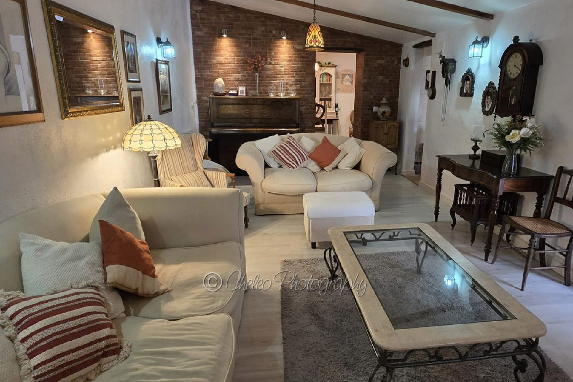 Resale - Townhouse -
Catral