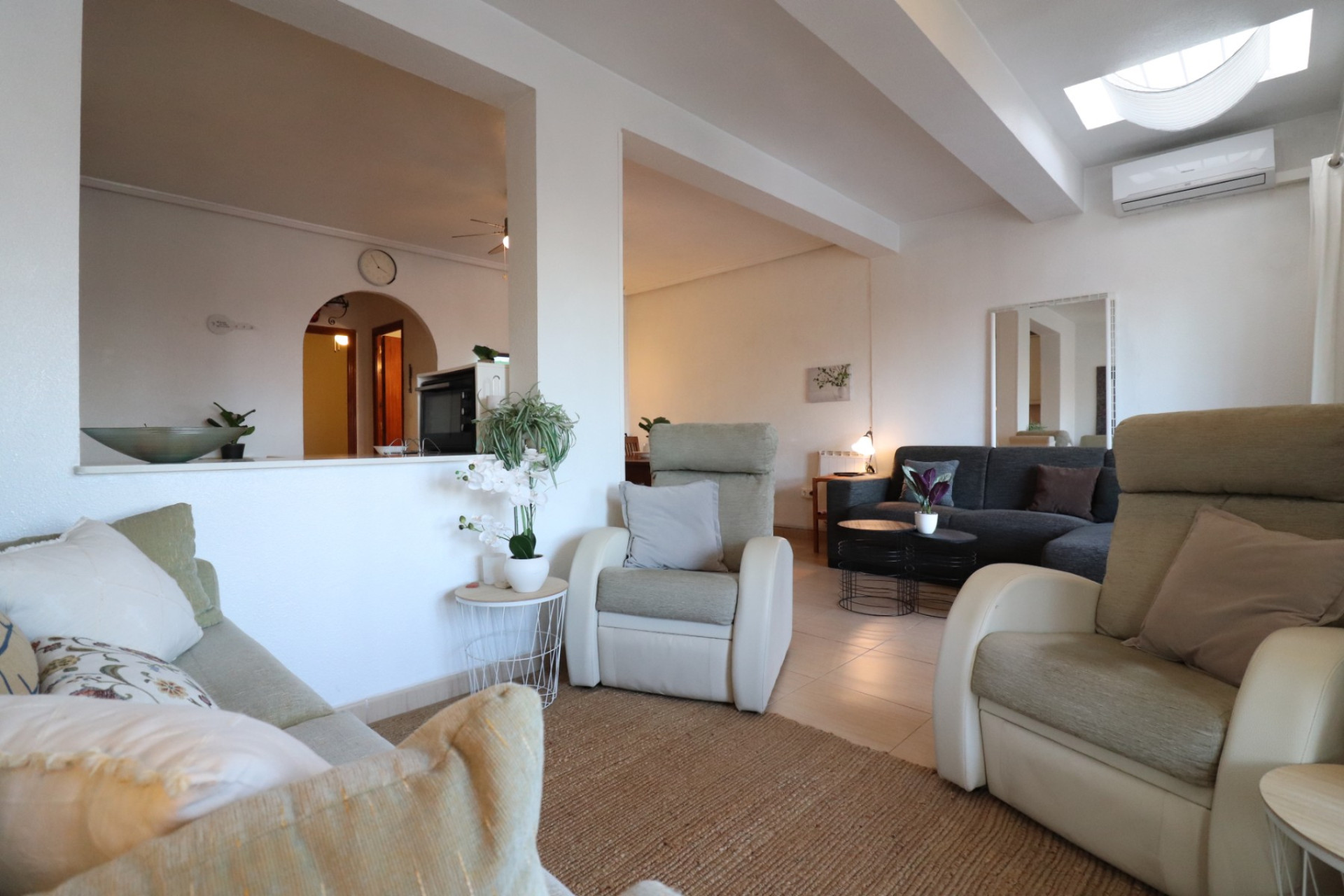 Resale - Townhouse -
Ciudad Quesada - Ciudad Quesada - Town