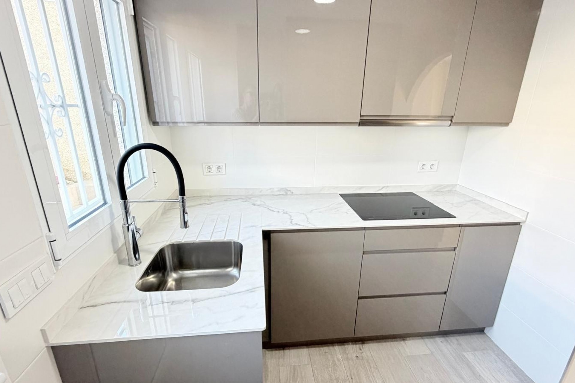 Resale - Townhouse -
Ciudad Quesada - La Marquesa Golf