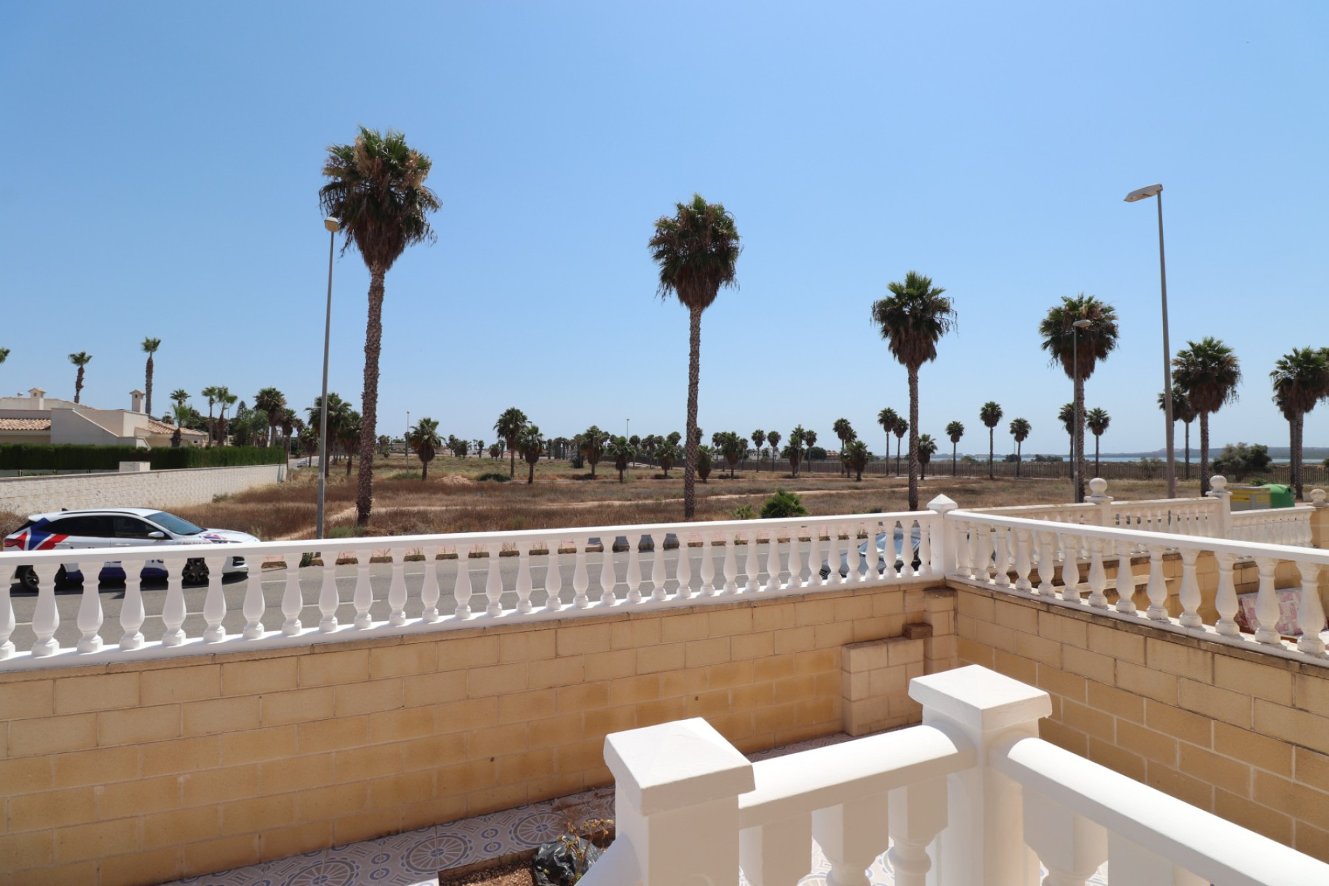 Resale - Townhouse -
Ciudad Quesada - Lo Marabu