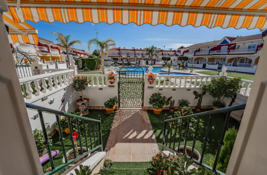 Resale - Townhouse -
Ciudad Quesada - Lo Marabú