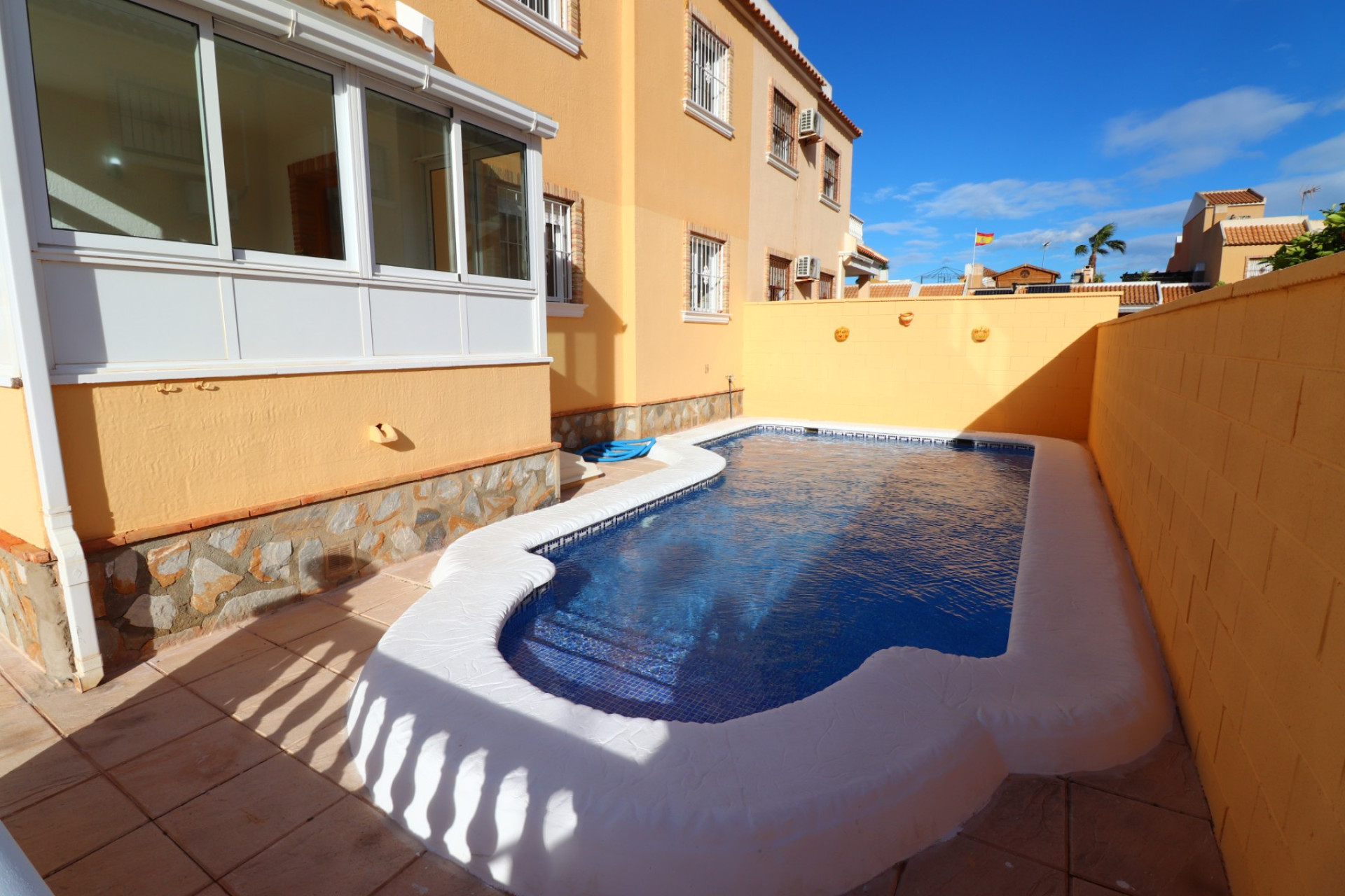 Resale - Townhouse -
Ciudad Quesada - Lo Marabu