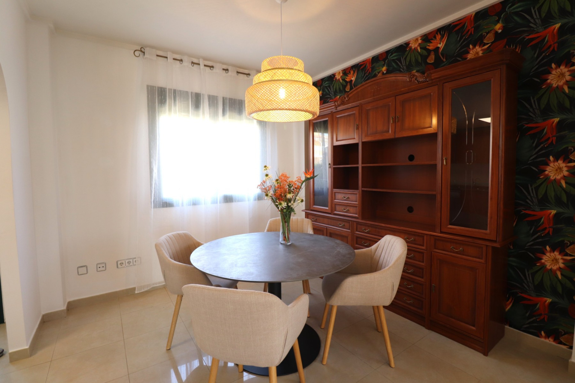 Resale - Townhouse -
Ciudad Quesada