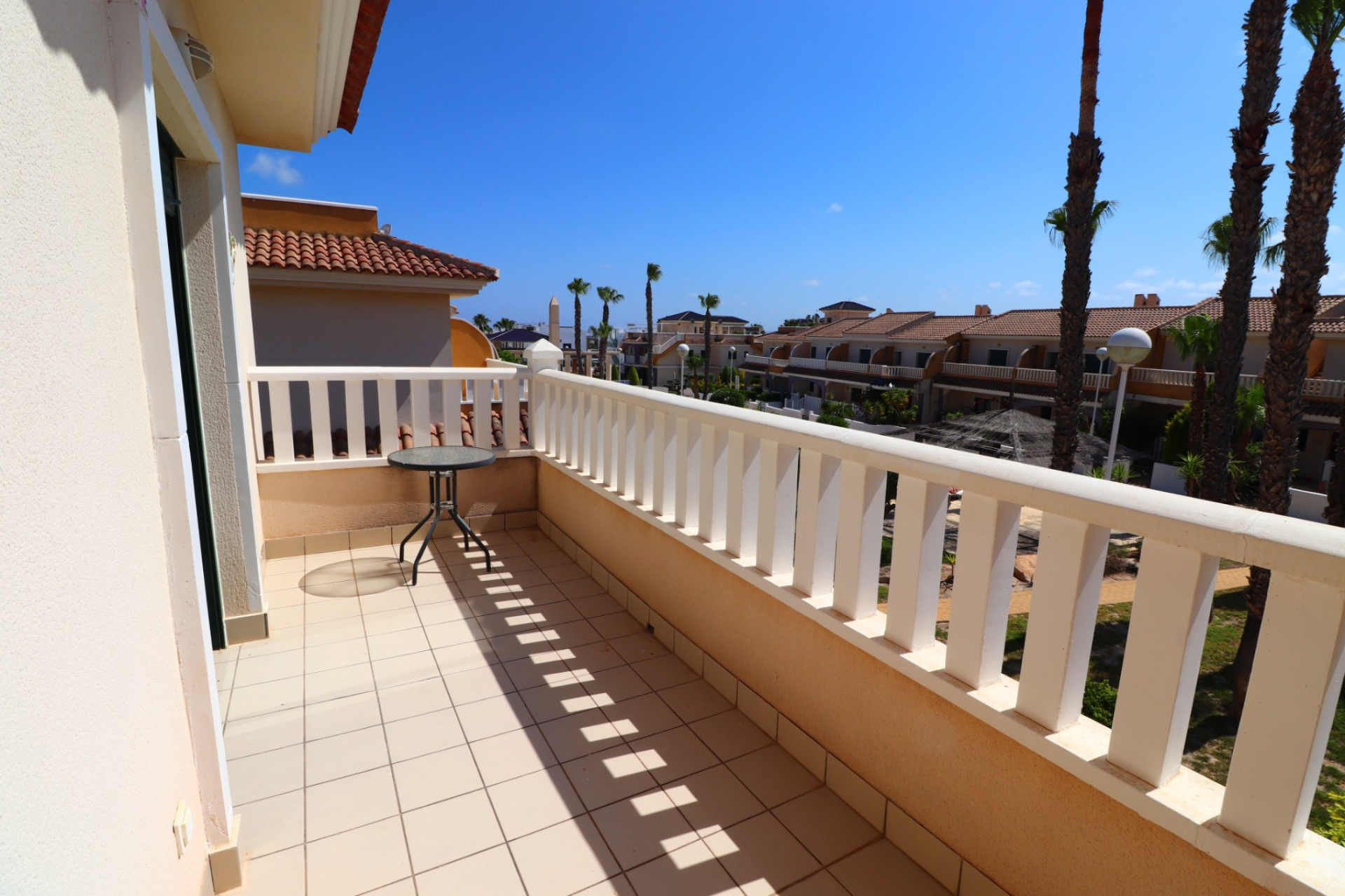 Resale - Townhouse -
Ciudad Quesada