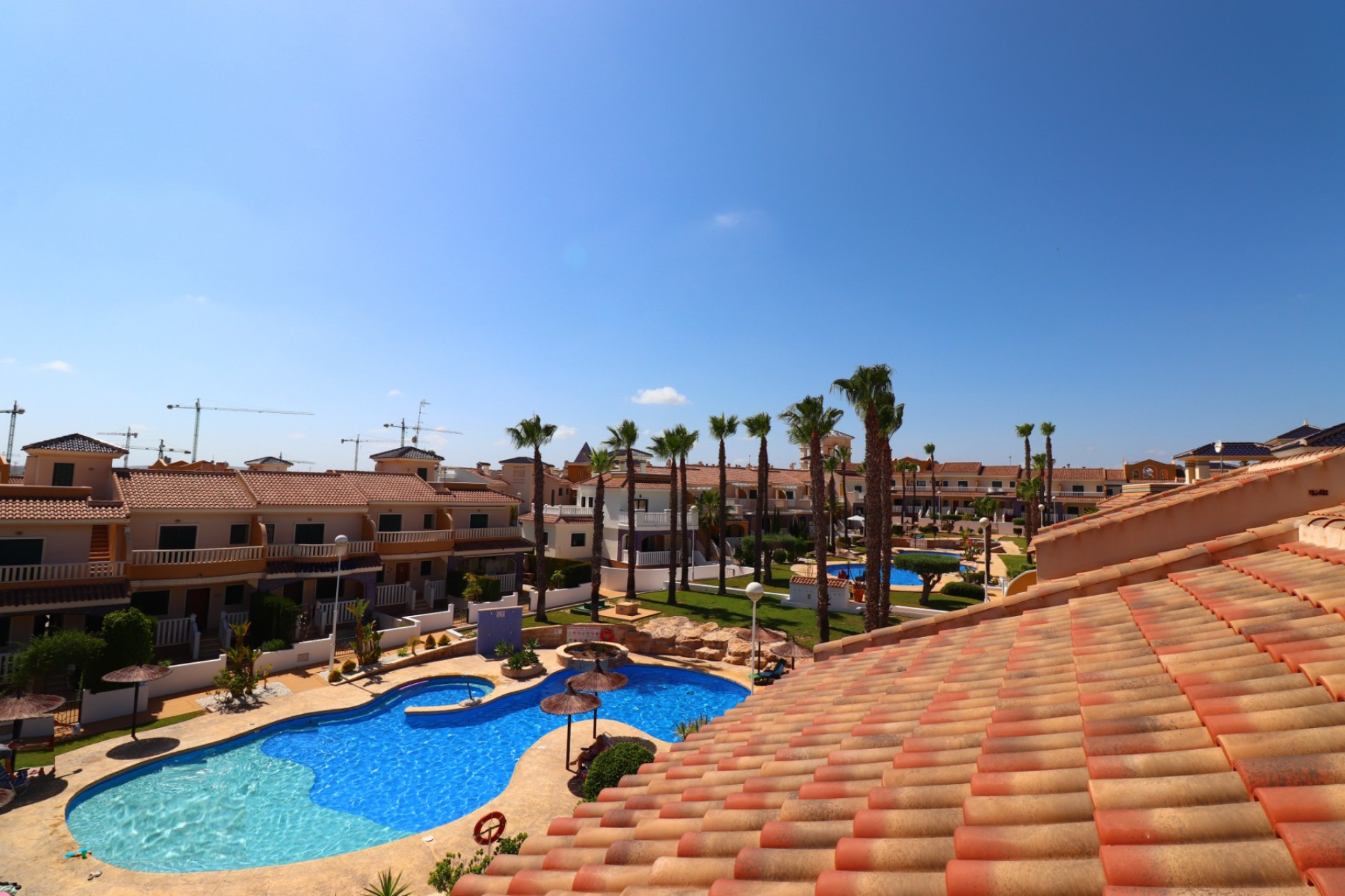 Resale - Townhouse -
Ciudad Quesada