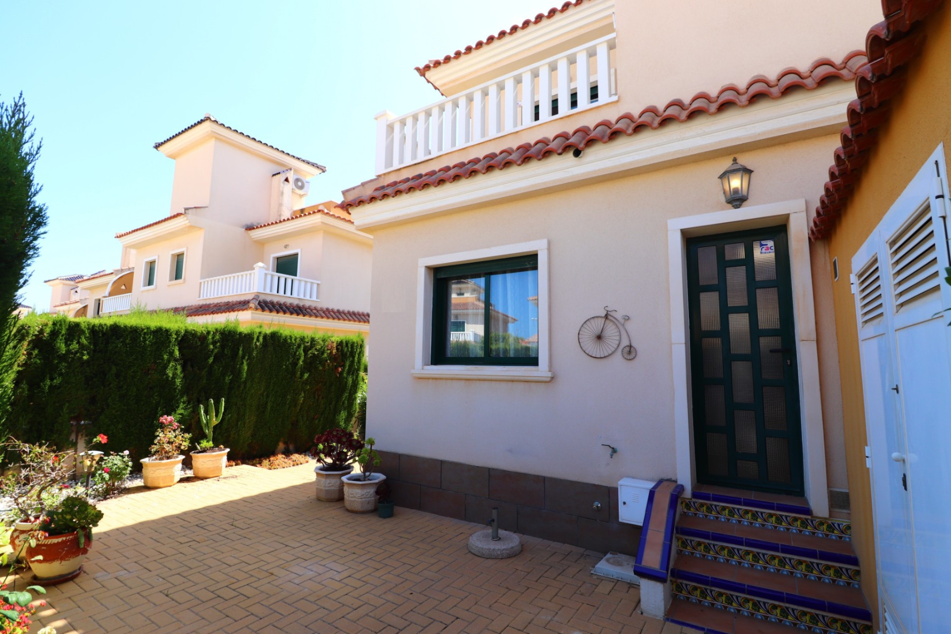 Resale - Townhouse -
Ciudad Quesada