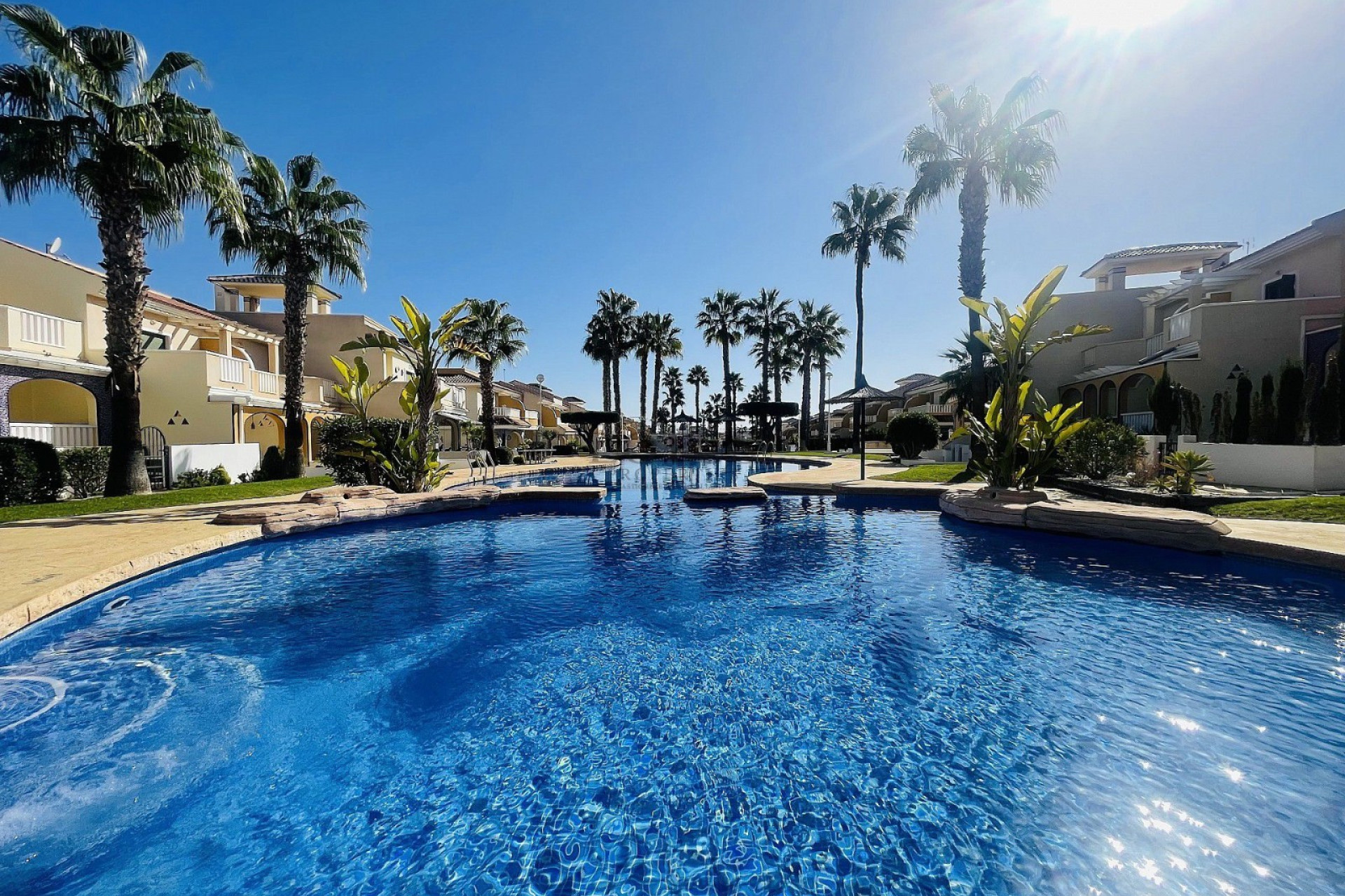 Resale - Townhouse -
Ciudad Quesada