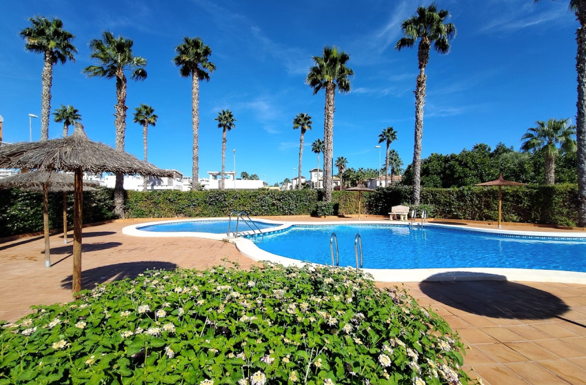 Resale - Townhouse -
Ciudad Quesada