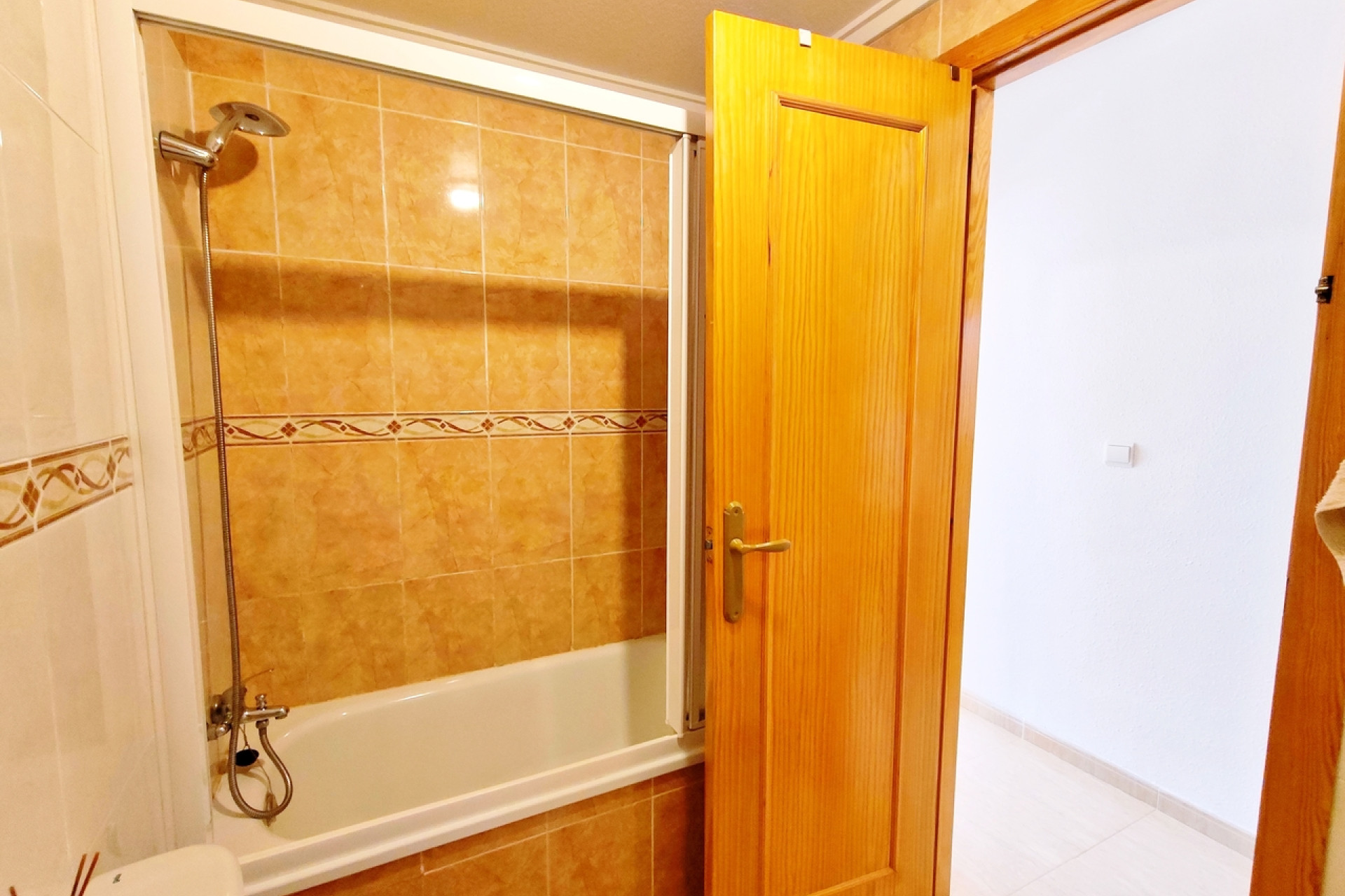 Resale - Townhouse -
Ciudad Quesada