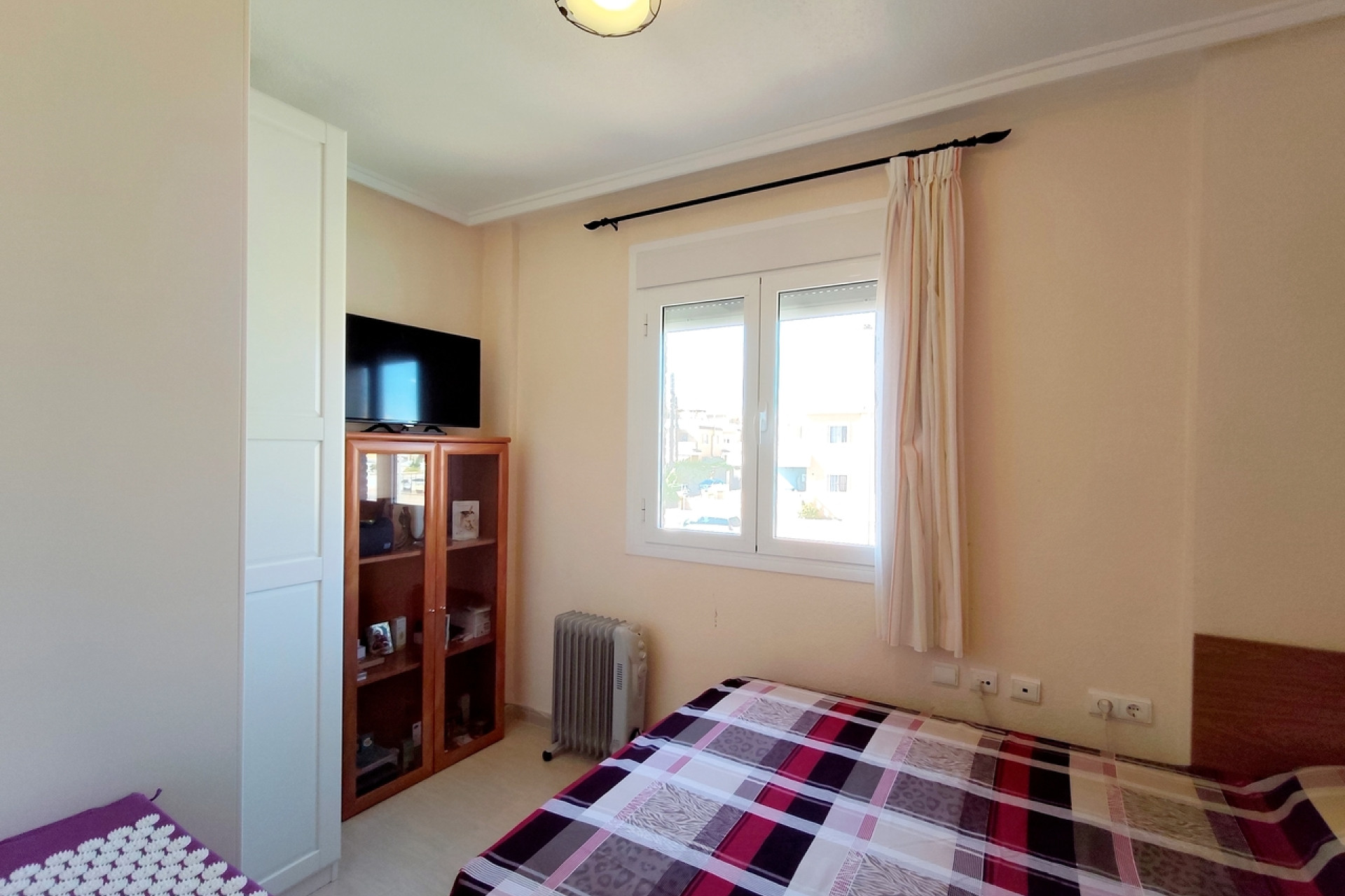 Resale - Townhouse -
Ciudad Quesada