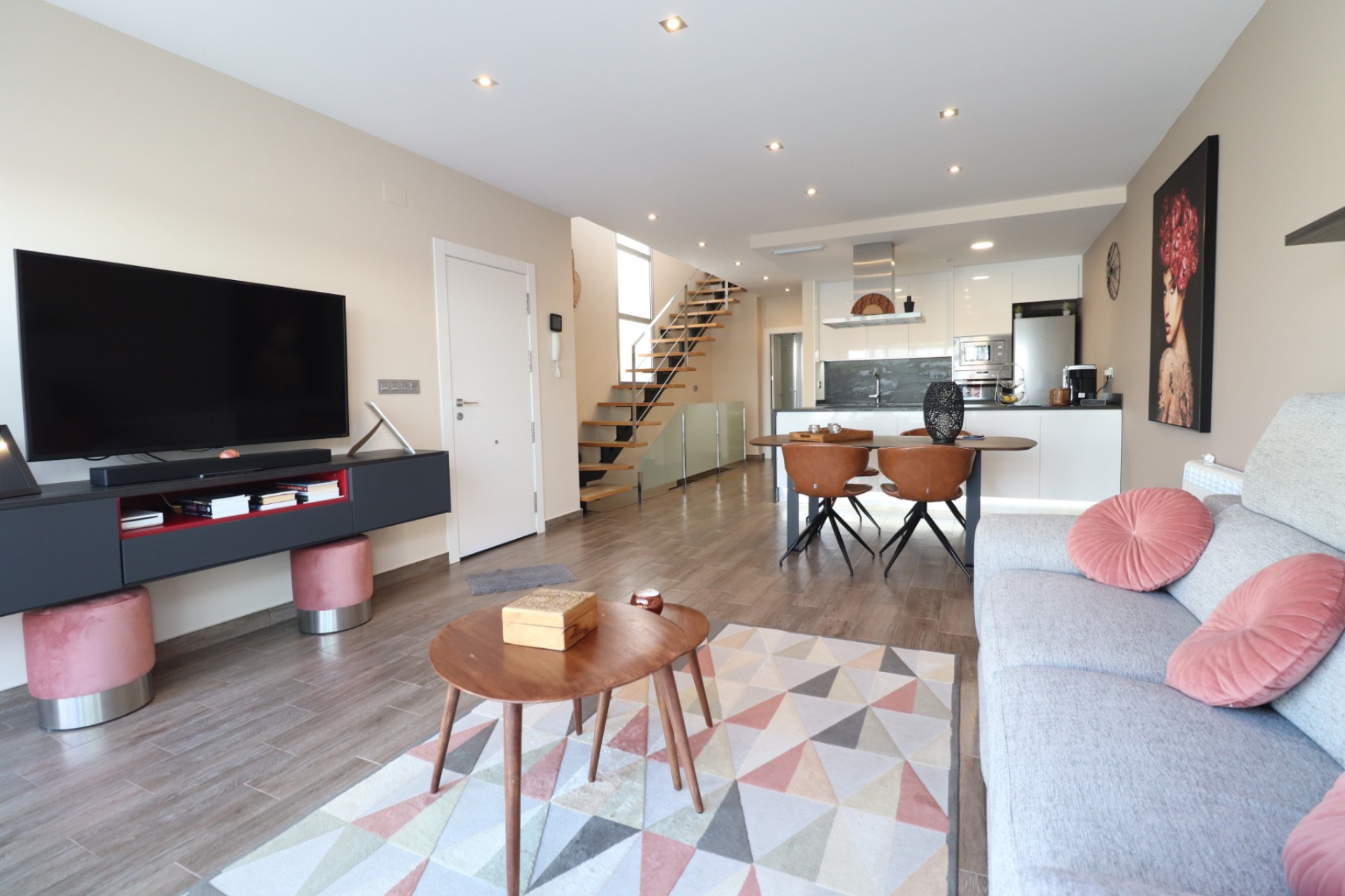 Resale - Townhouse -
Daya Vieja - Daya Vieja - Town