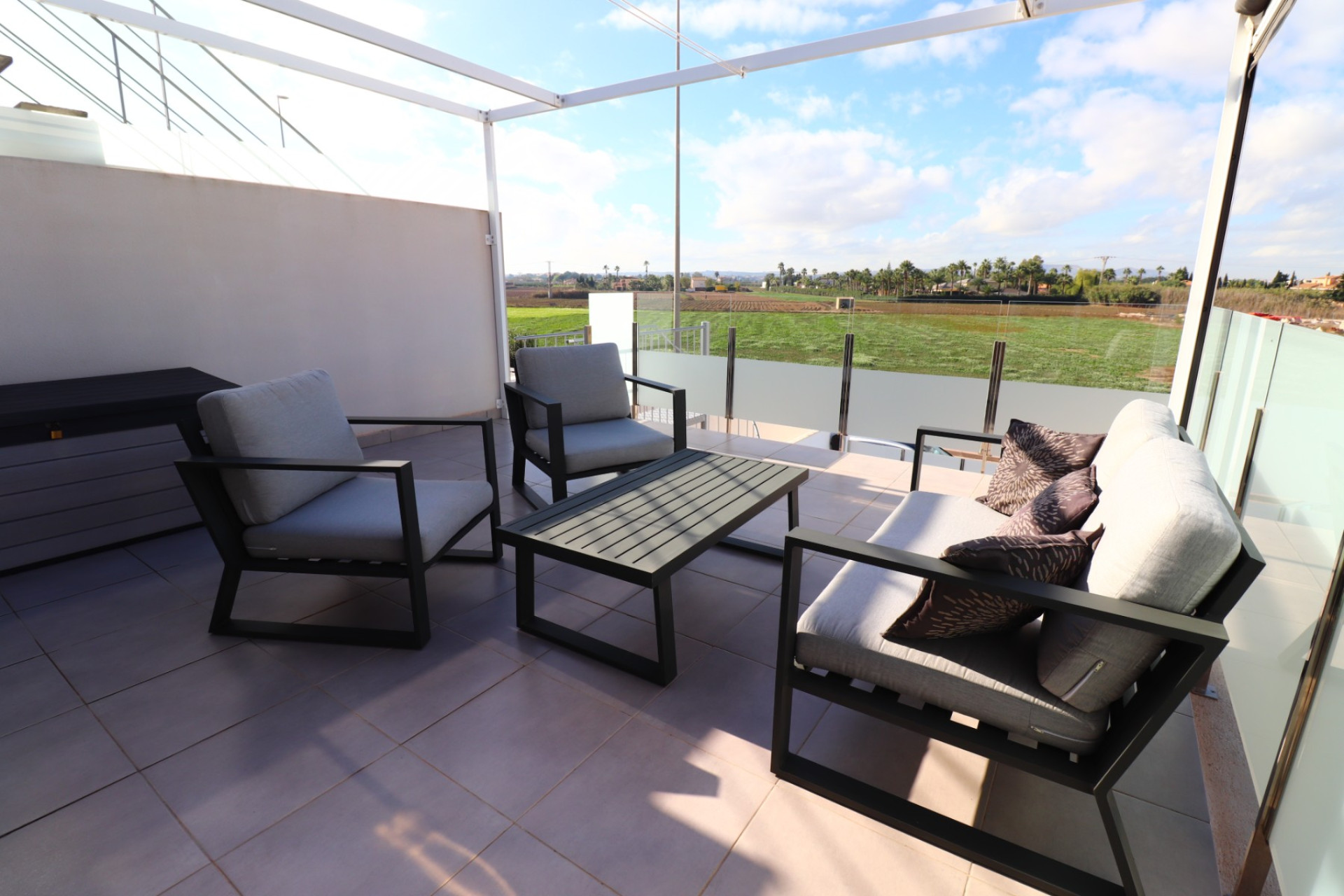 Resale - Townhouse -
Daya Vieja - Daya Vieja - Town