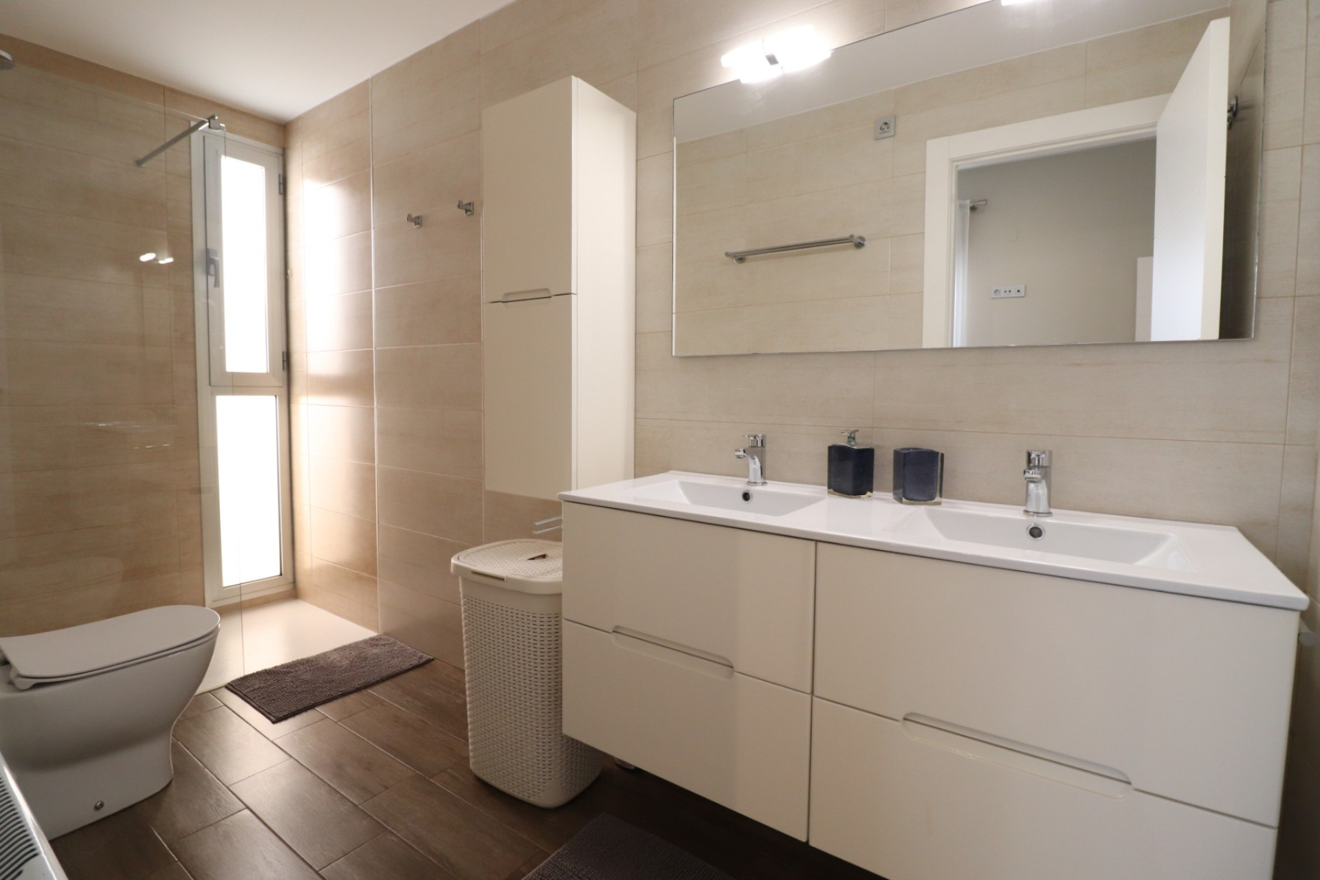 Resale - Townhouse -
Daya Vieja - Daya Vieja - Town