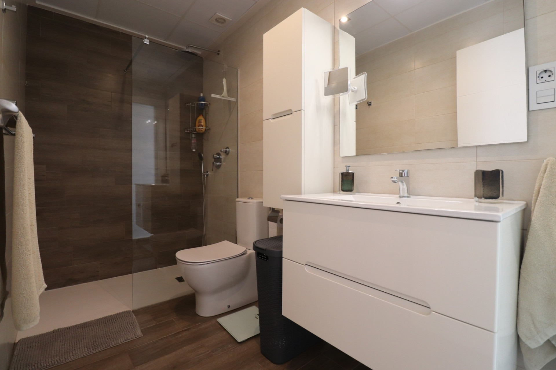 Resale - Townhouse -
Daya Vieja - Daya Vieja - Town