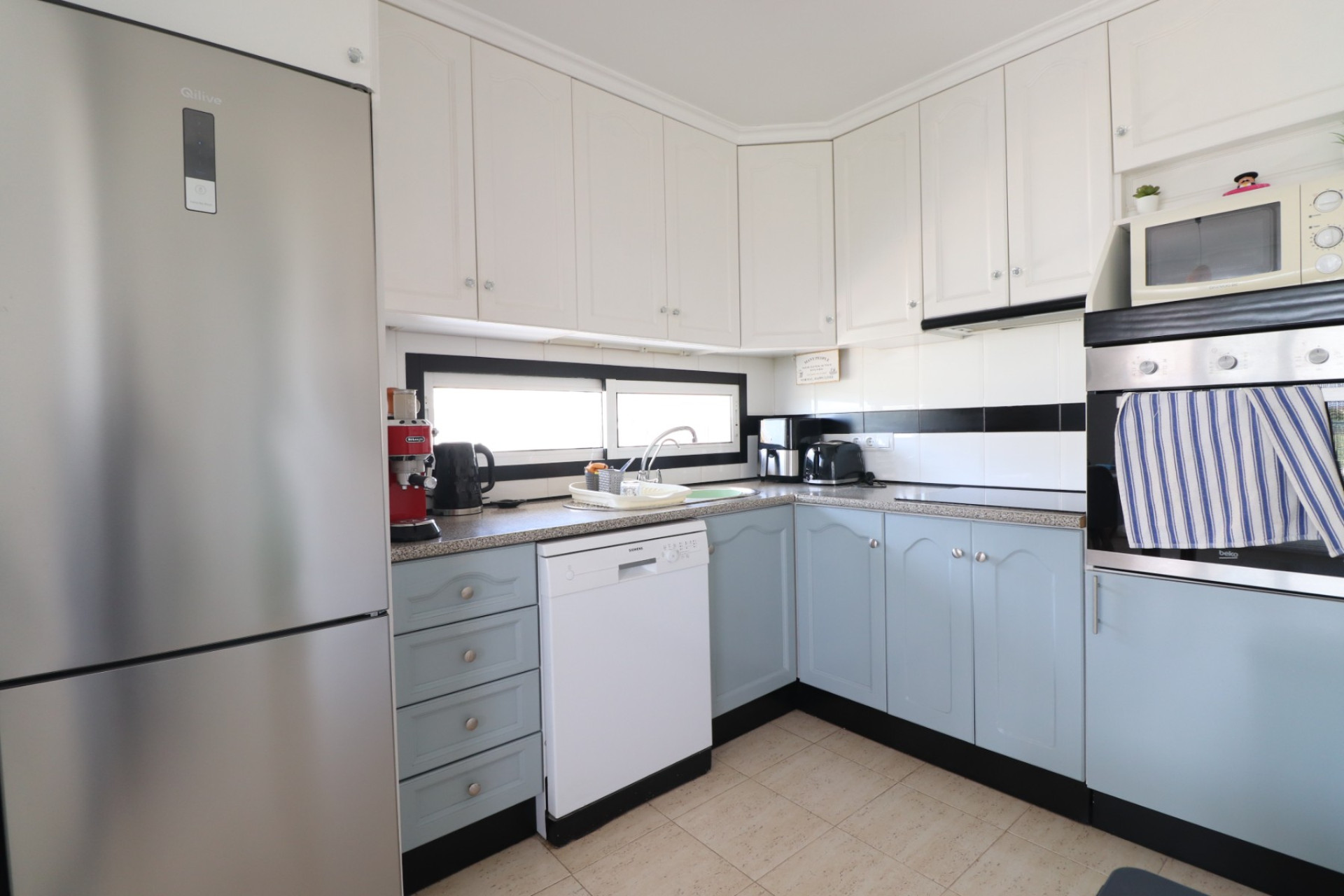 Resale - Townhouse -
Daya Vieja - Daya Vieja - Town