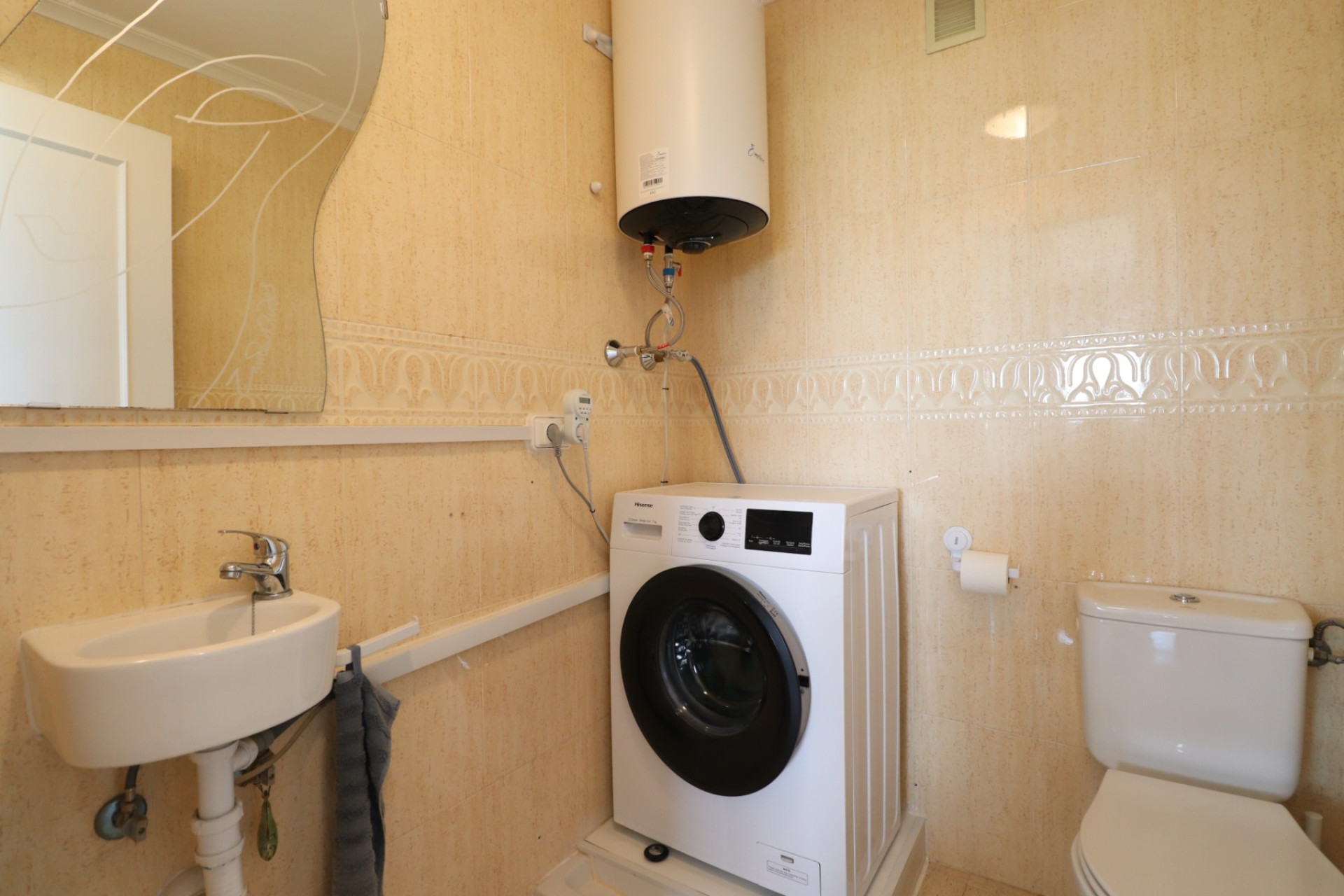 Resale - Townhouse -
Daya Vieja - Daya Vieja - Town