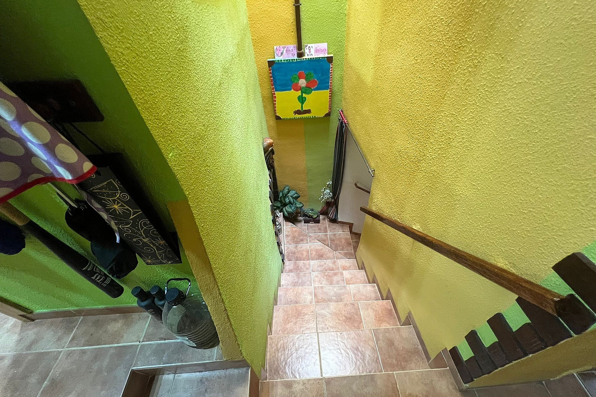 Resale - Townhouse -
Elche de la Sierra