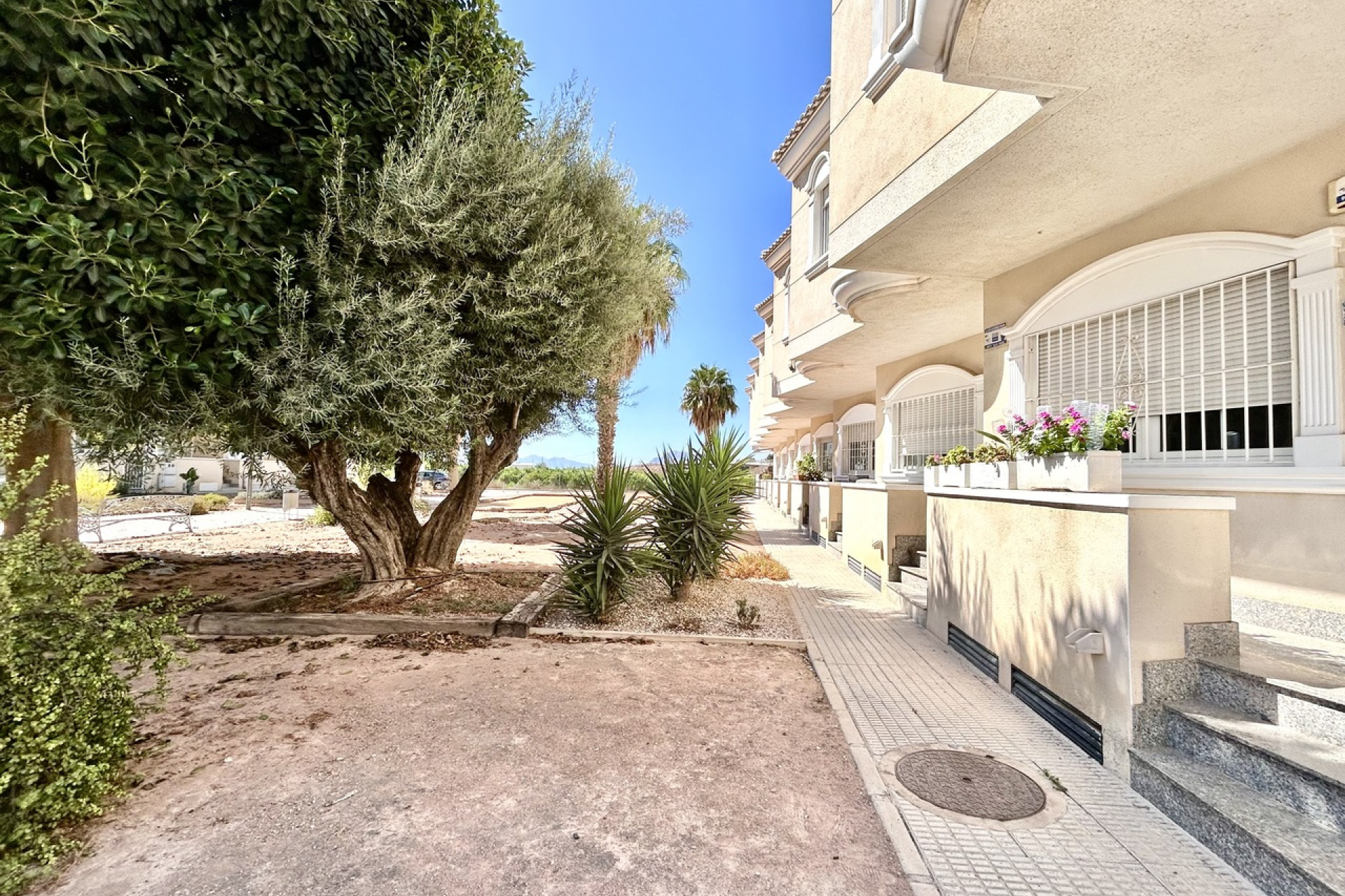 Resale - Townhouse -
Formentera del Segura
