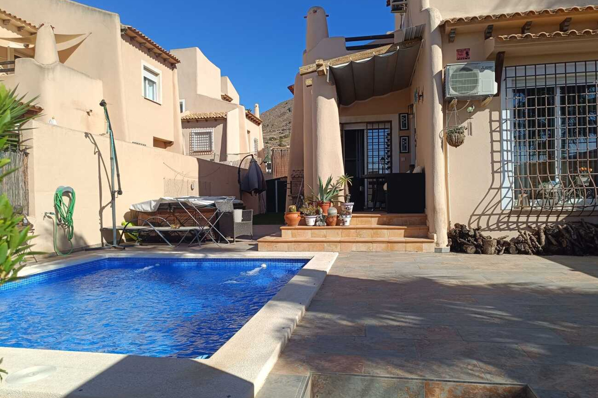Resale - Townhouse -
Fortuna - Las Kalendas
