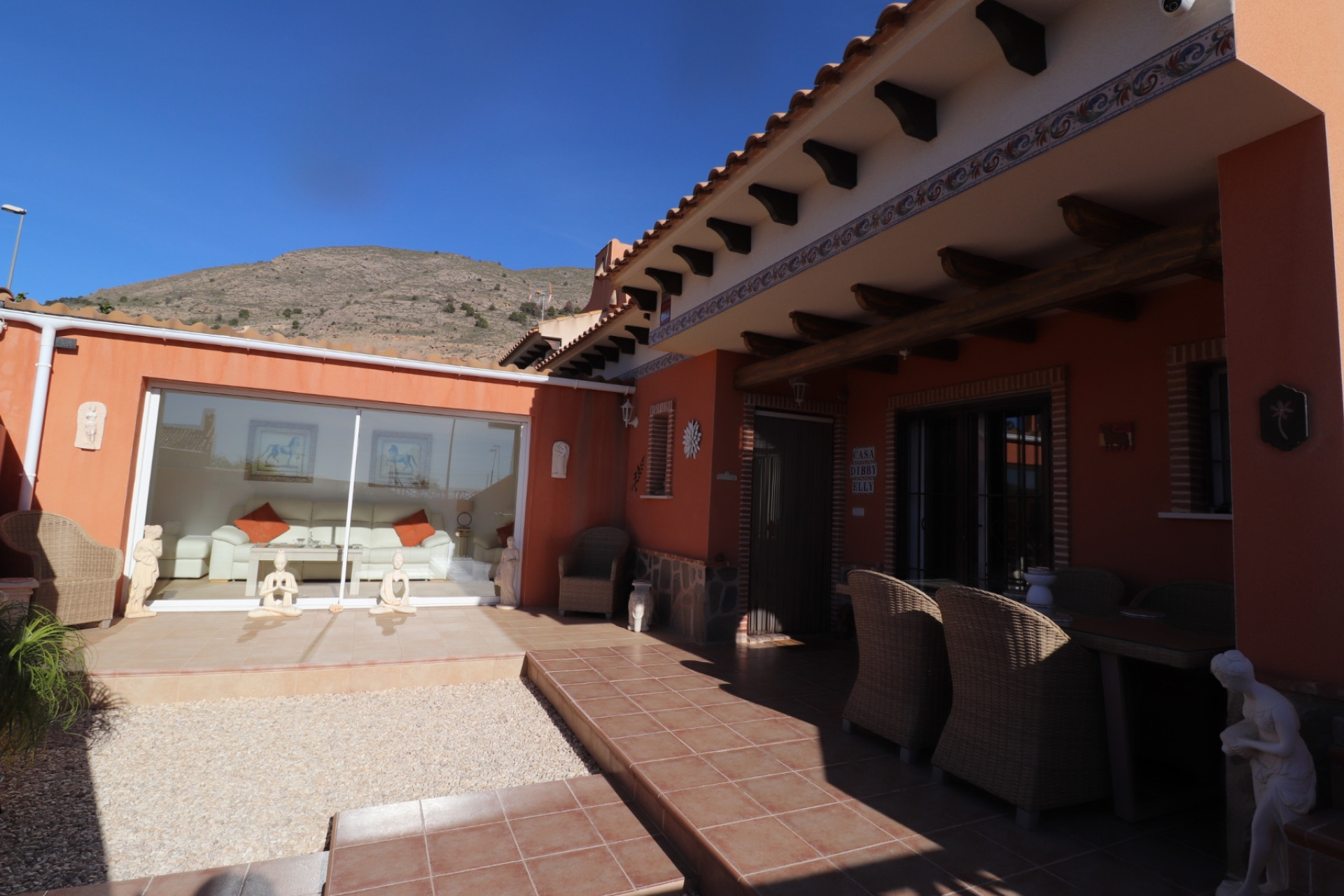 Resale - Townhouse -
Fortuna - Las Kalendas