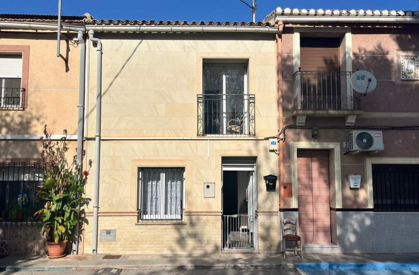 Resale - Townhouse -
Hondón de los Fráiles - HONDON DE LOS FRAILES