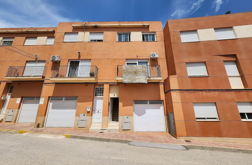 Resale - Townhouse -
Hondón de los Fráiles