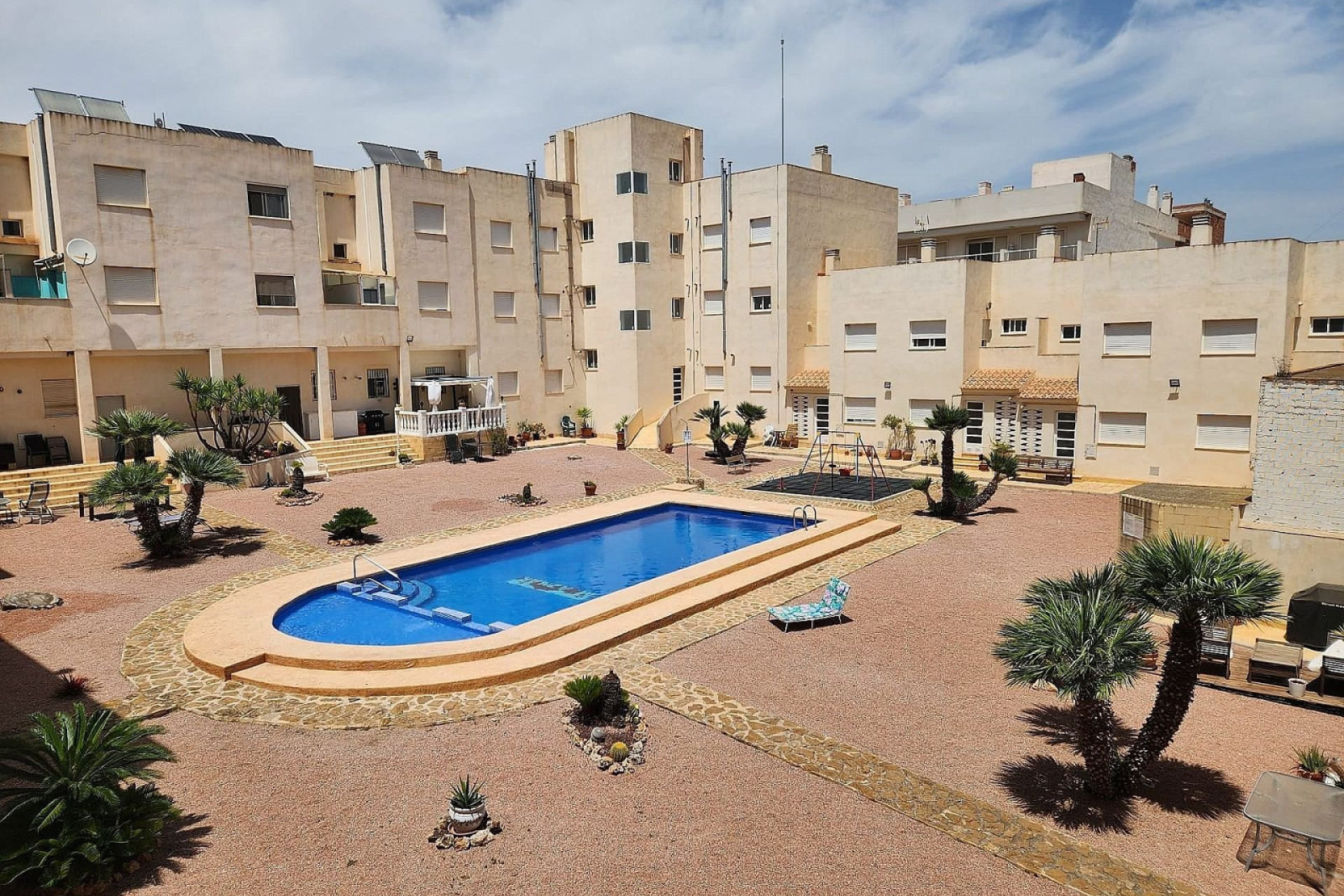 Resale - Townhouse -
Hondón de los Fráiles