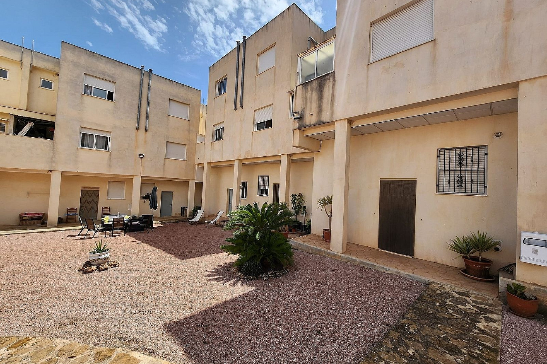 Resale - Townhouse -
Hondón de los Fráiles