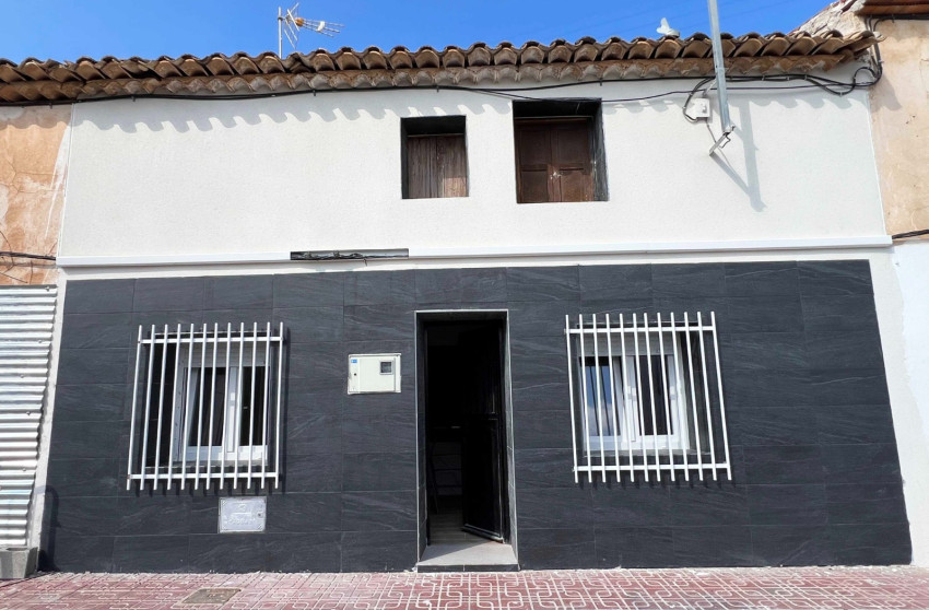 Resale - Townhouse -
Hondón de los Fráiles