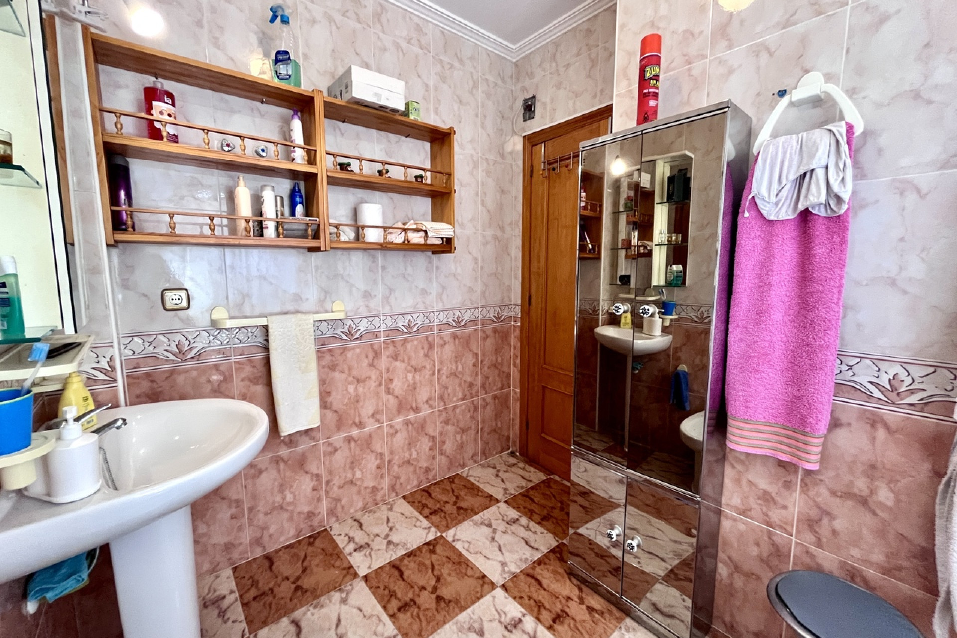 Resale - Townhouse -
La Zenia