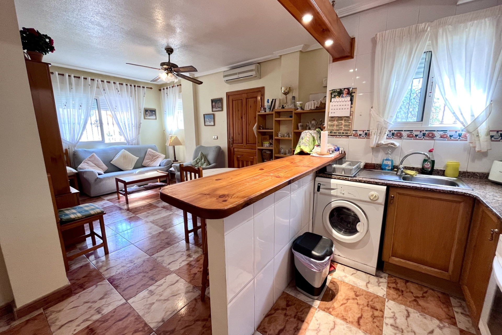 Resale - Townhouse -
La Zenia