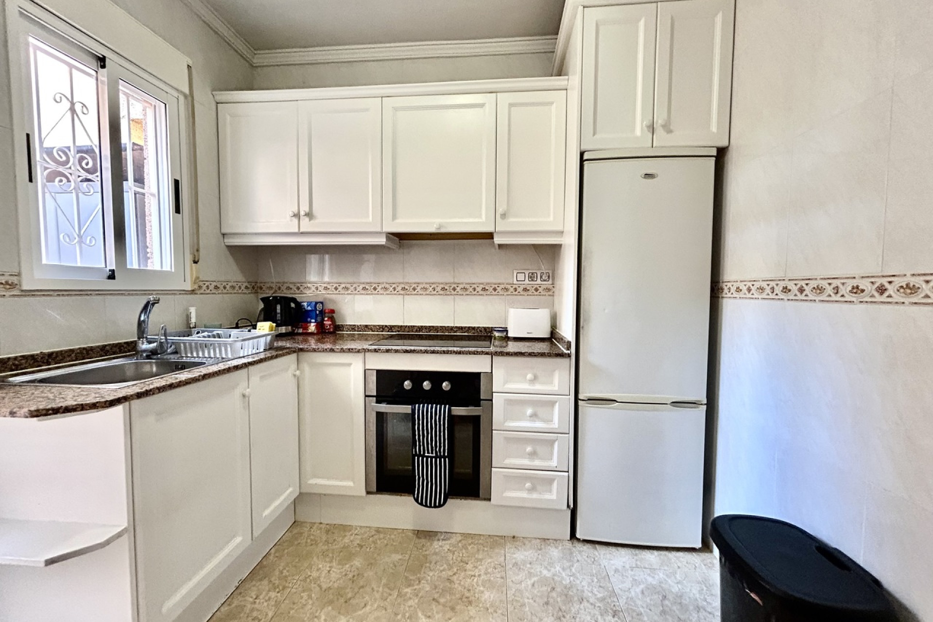 Resale - Townhouse -
La Zenia