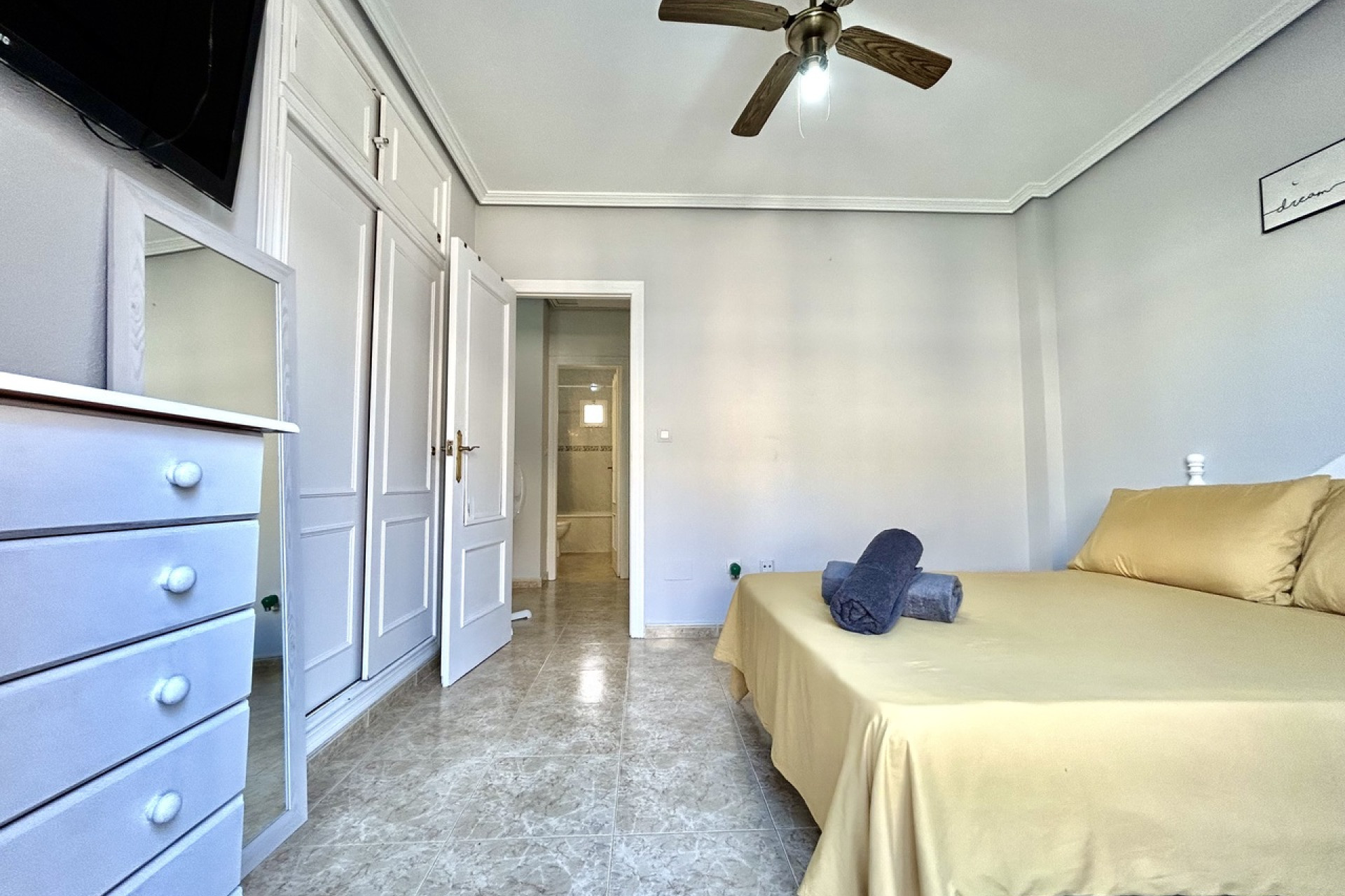 Resale - Townhouse -
La Zenia