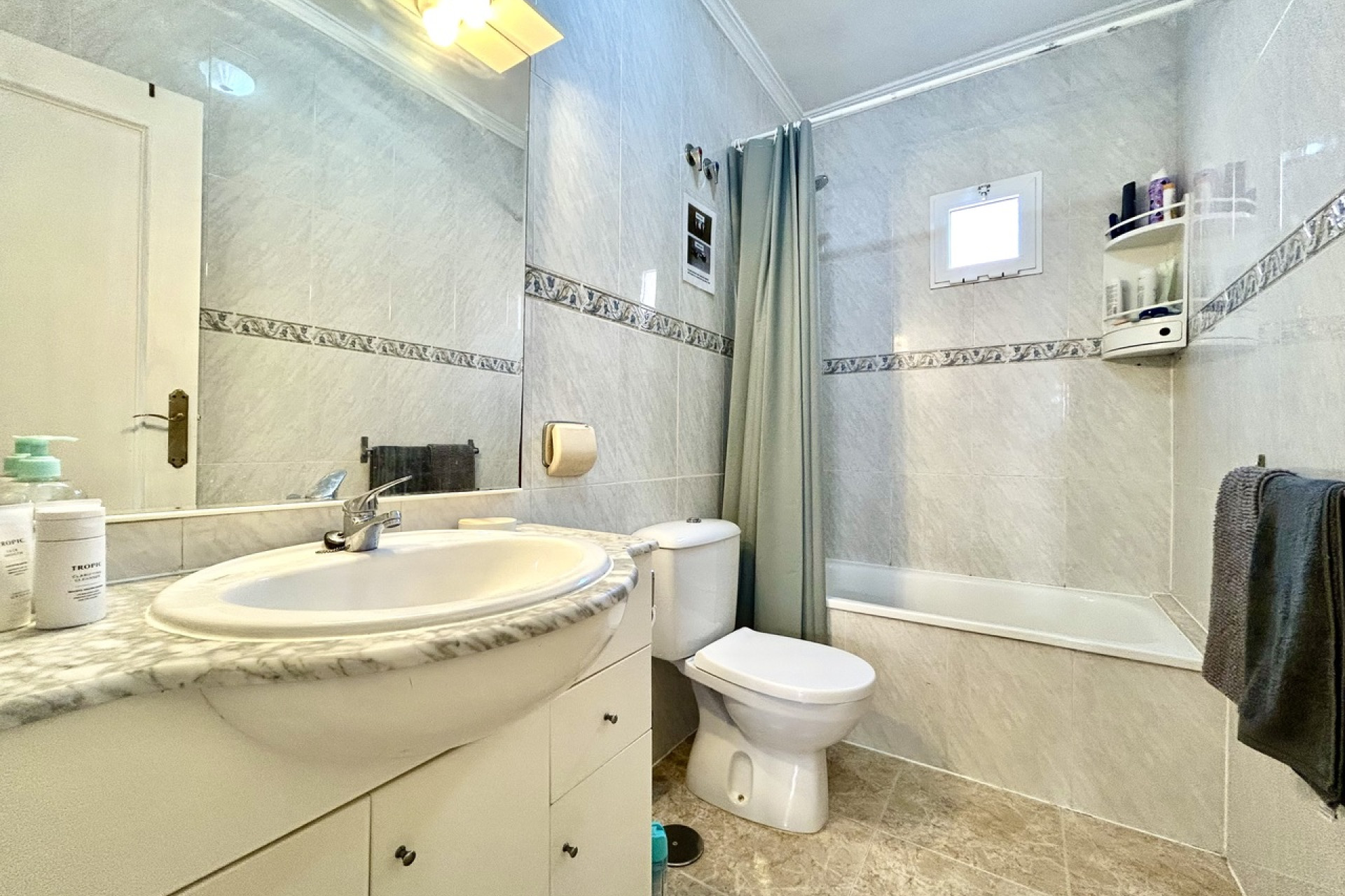 Resale - Townhouse -
La Zenia