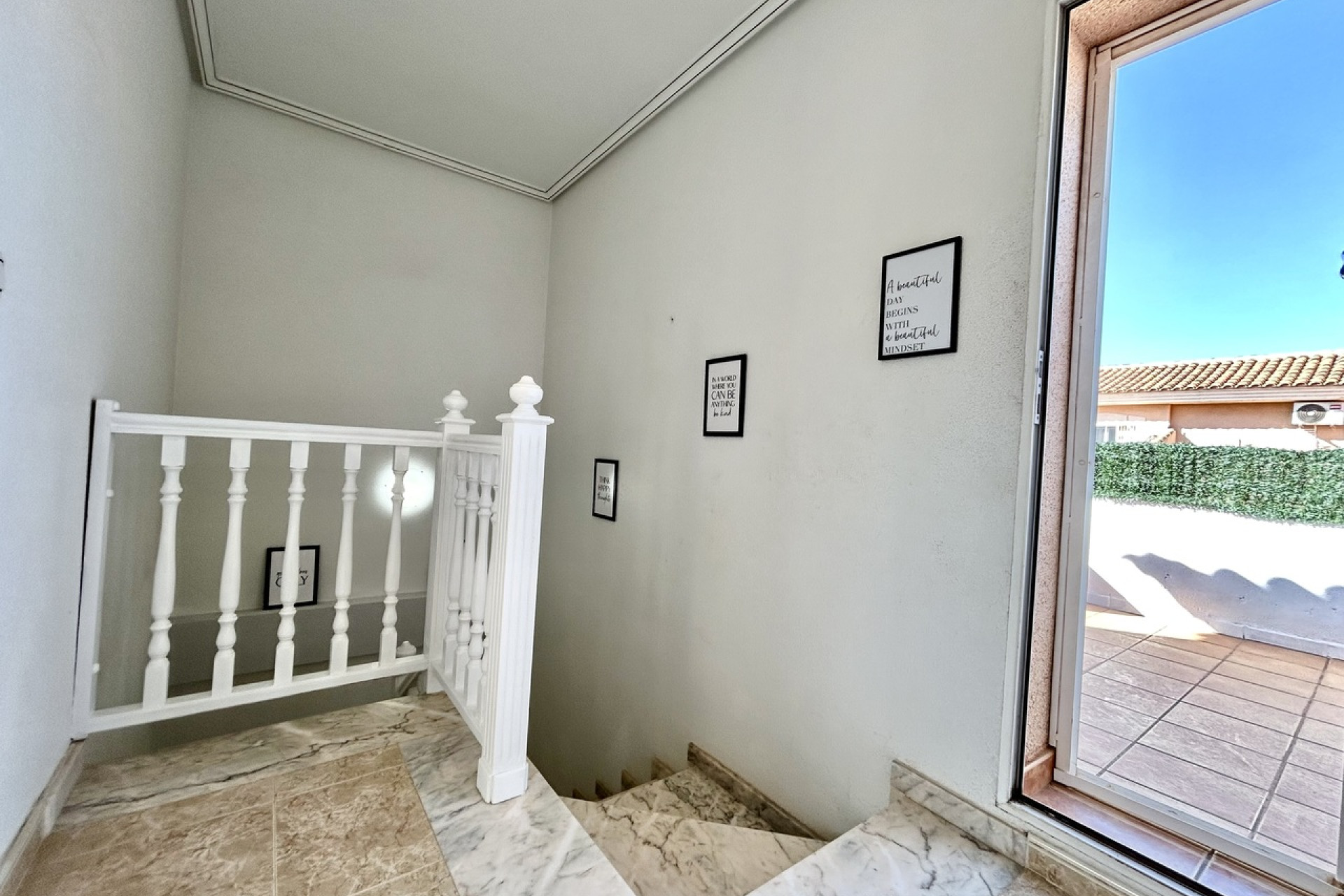 Resale - Townhouse -
La Zenia