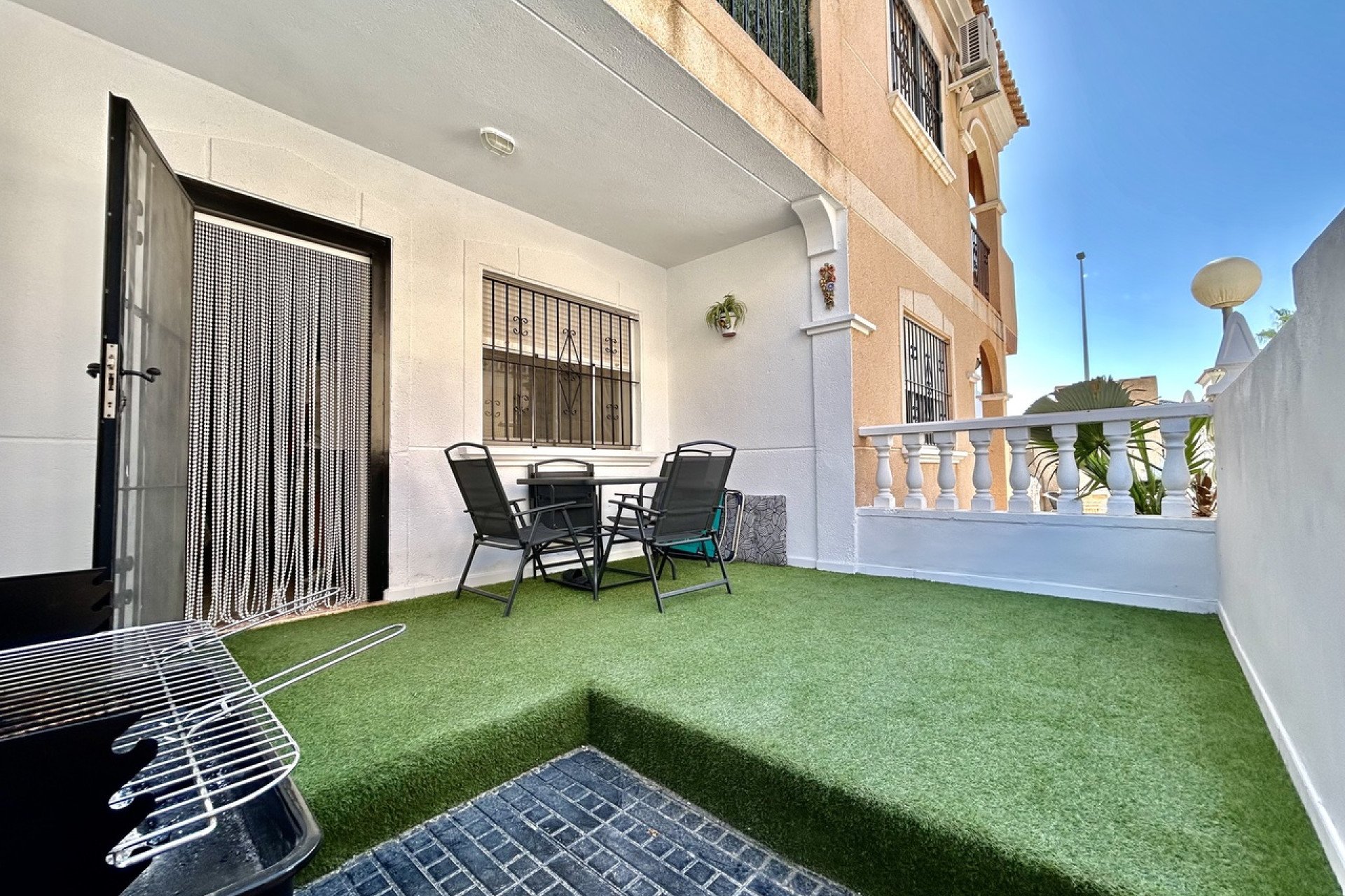 Resale - Townhouse -
La Zenia