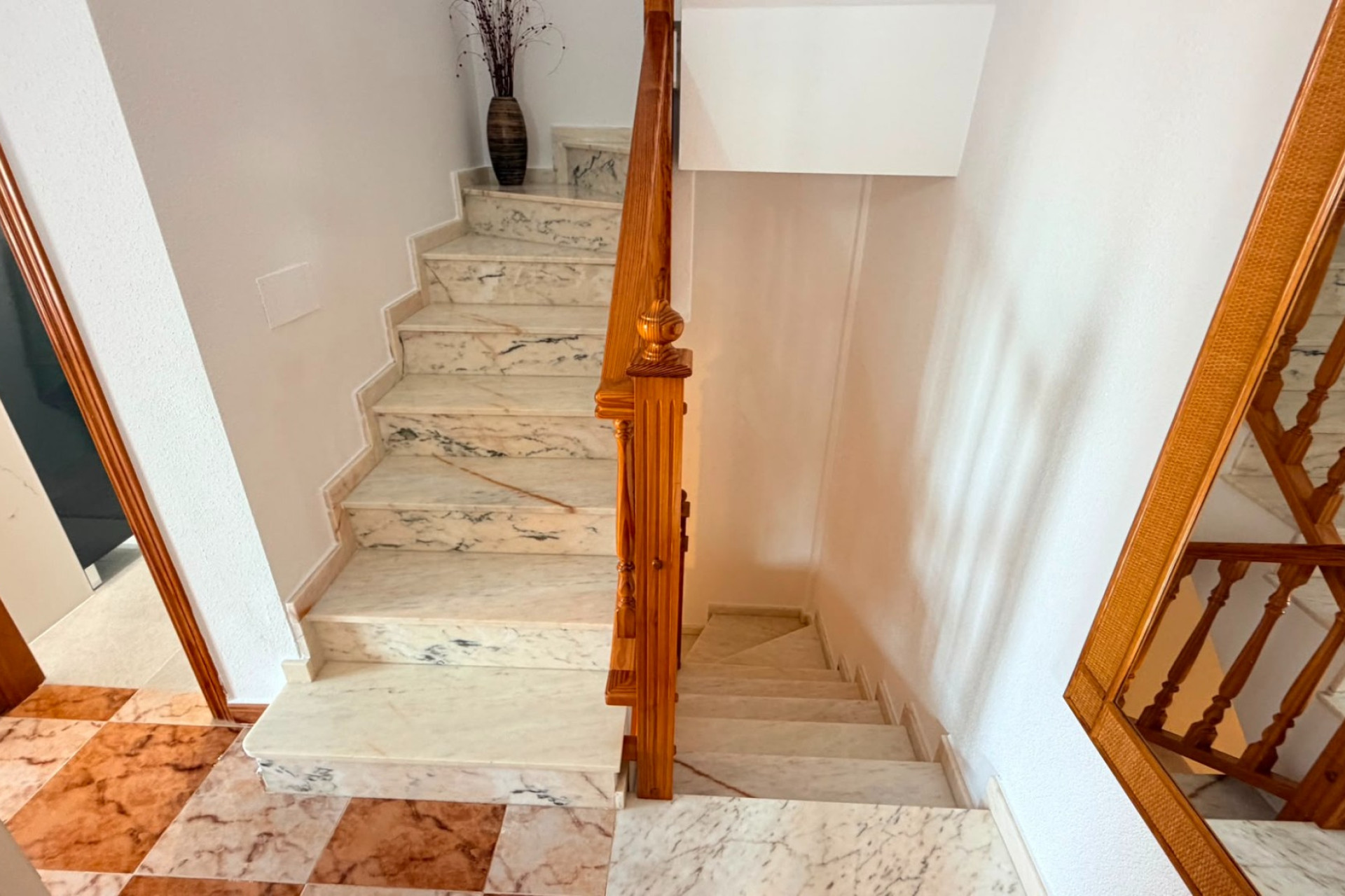 Resale - Townhouse -
Lomas de Cabo Roig - Orihuela Costa