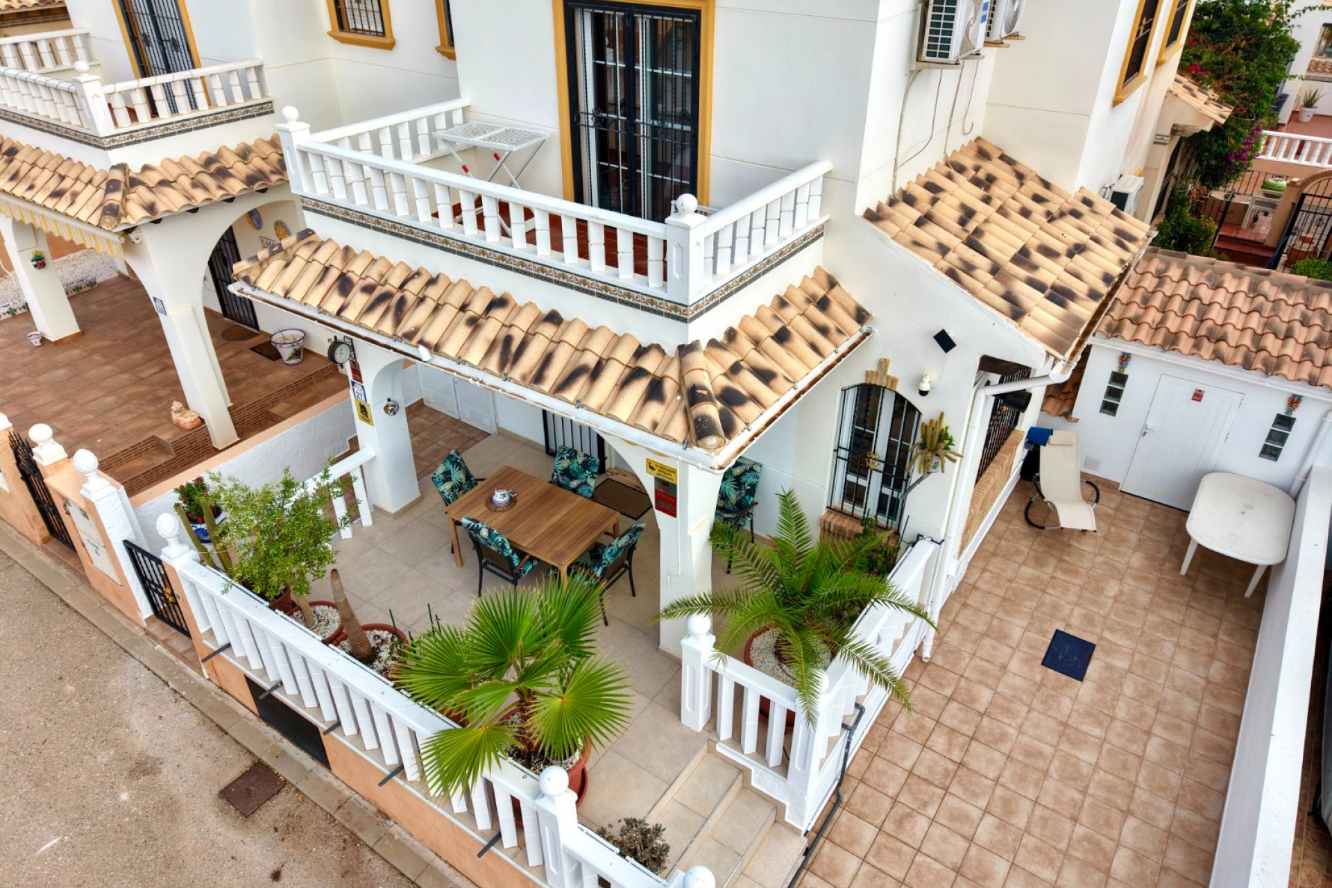 Resale - Townhouse -
Lomas de Cabo Roig - Orihuela Costa